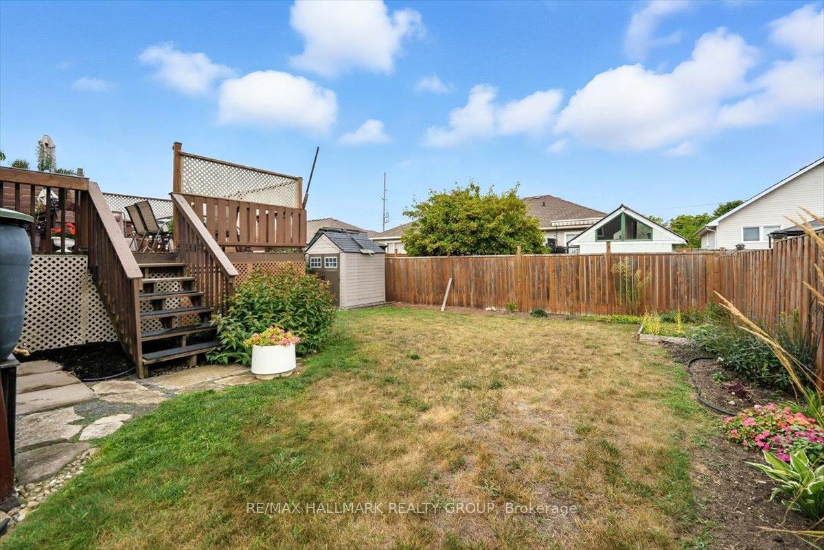 Photo 24 of 40 Lee Avenue, Smiths Falls — HOMEH