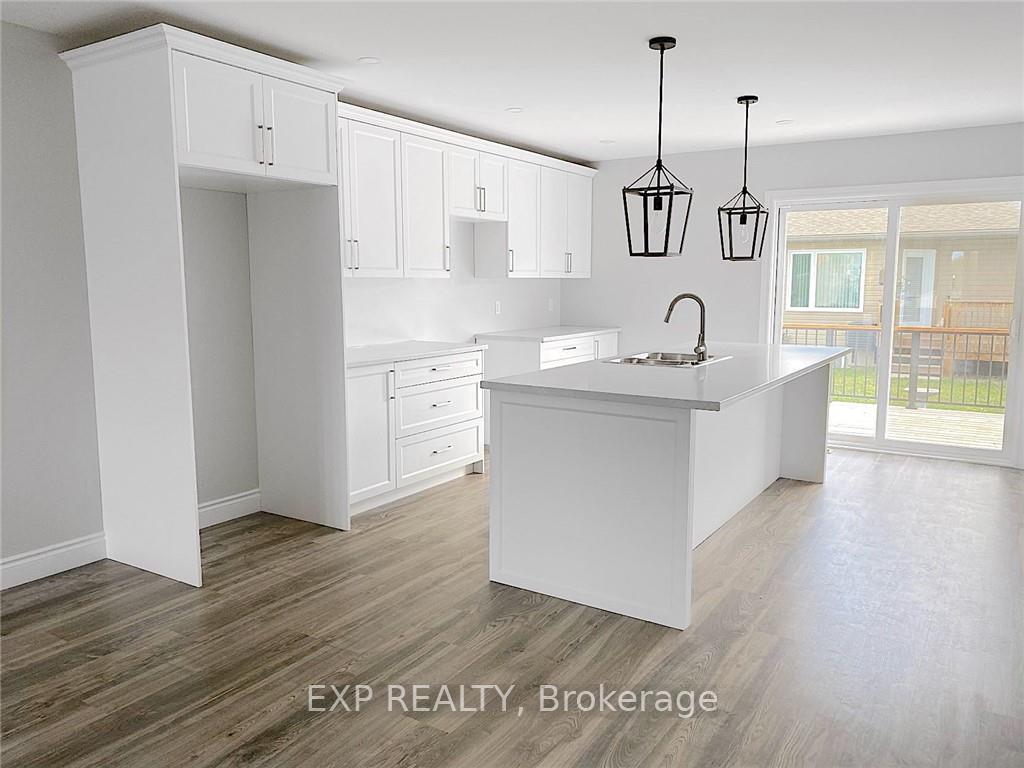 Photo 6 of 336 Forestview Crescent, Renfrew — HOMEH