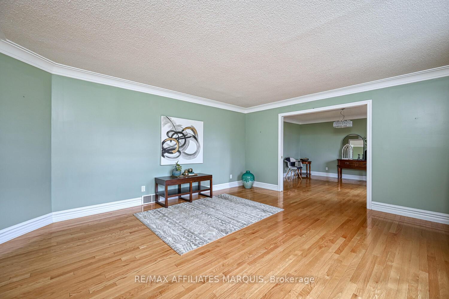 Photo 6 of 10 Tudor Circle, Rideau Lakes, Rideau Lakes (South Elmsley) Twp — HOMEH