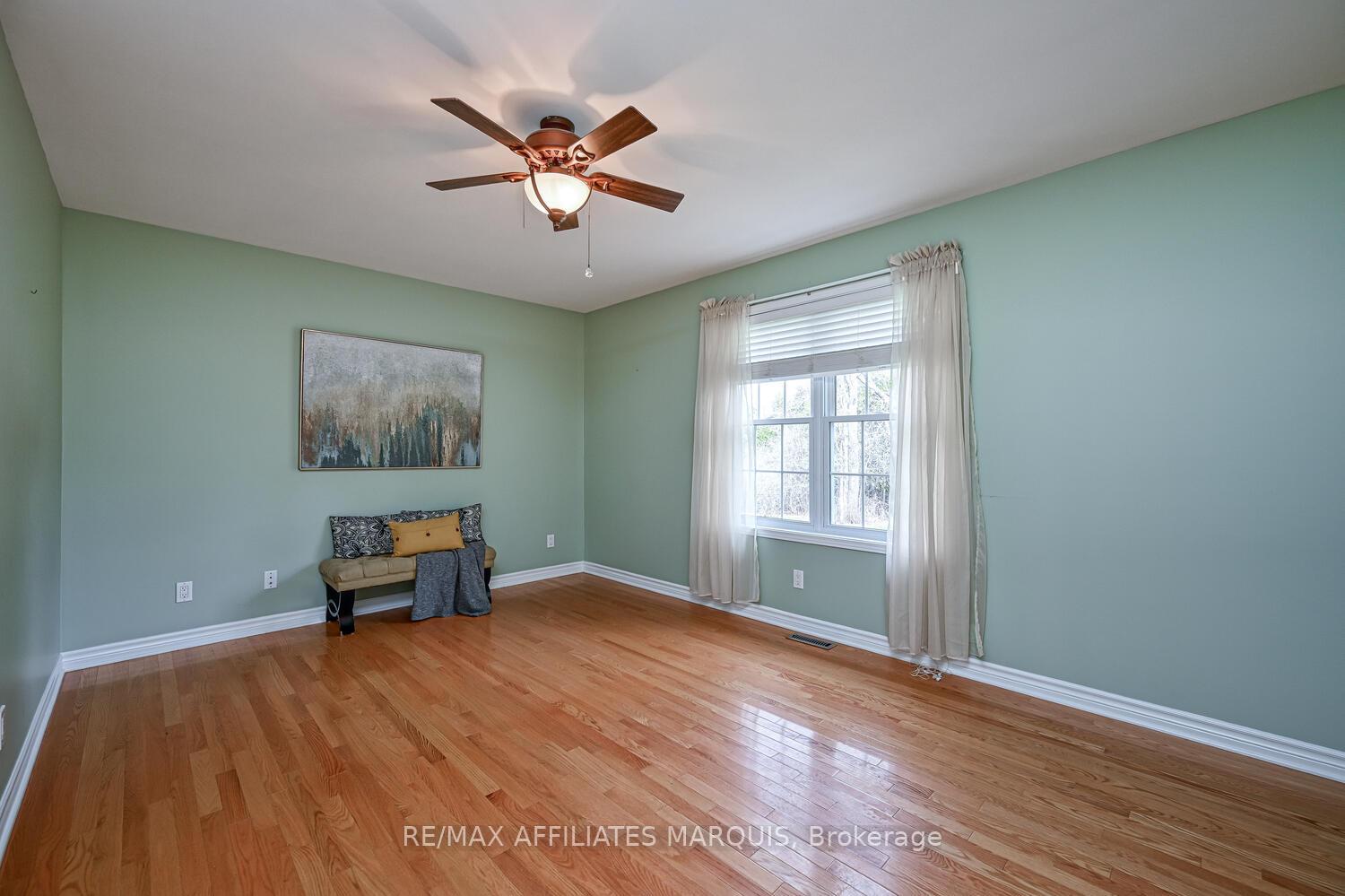 Photo 28 of 10 Tudor Circle, Rideau Lakes, Rideau Lakes (South Elmsley) Twp — HOMEH