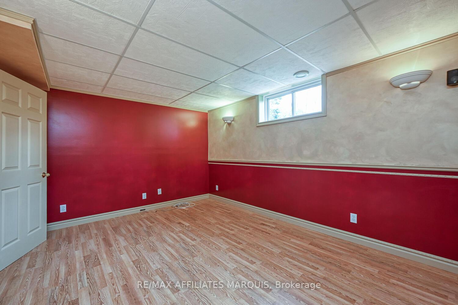 Photo 36 of 10 Tudor Circle, Rideau Lakes, Rideau Lakes (South Elmsley) Twp — HOMEH