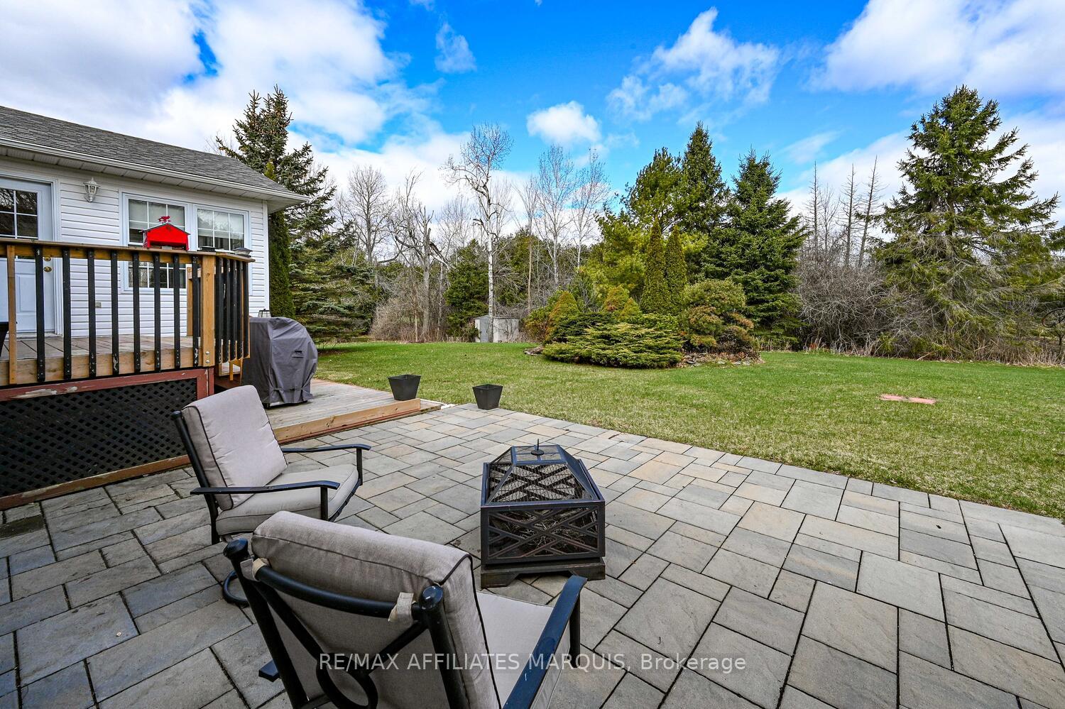 Photo 39 of 10 Tudor Circle, Rideau Lakes, Rideau Lakes (South Elmsley) Twp — HOMEH