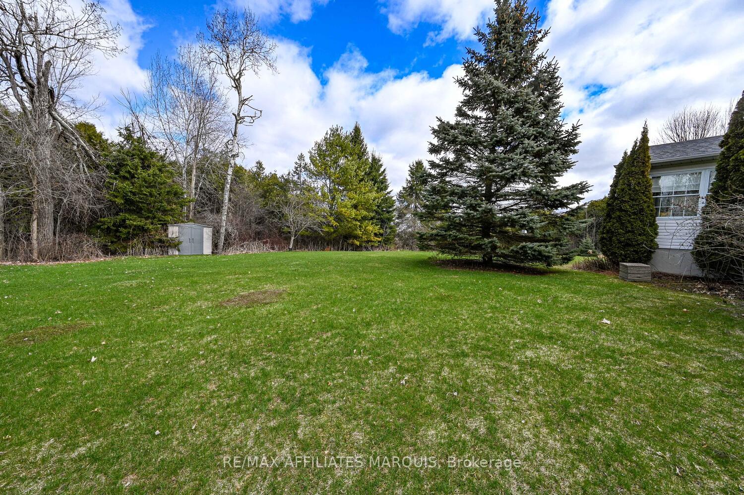 Photo 41 of 10 Tudor Circle, Rideau Lakes, Rideau Lakes (South Elmsley) Twp — HOMEH