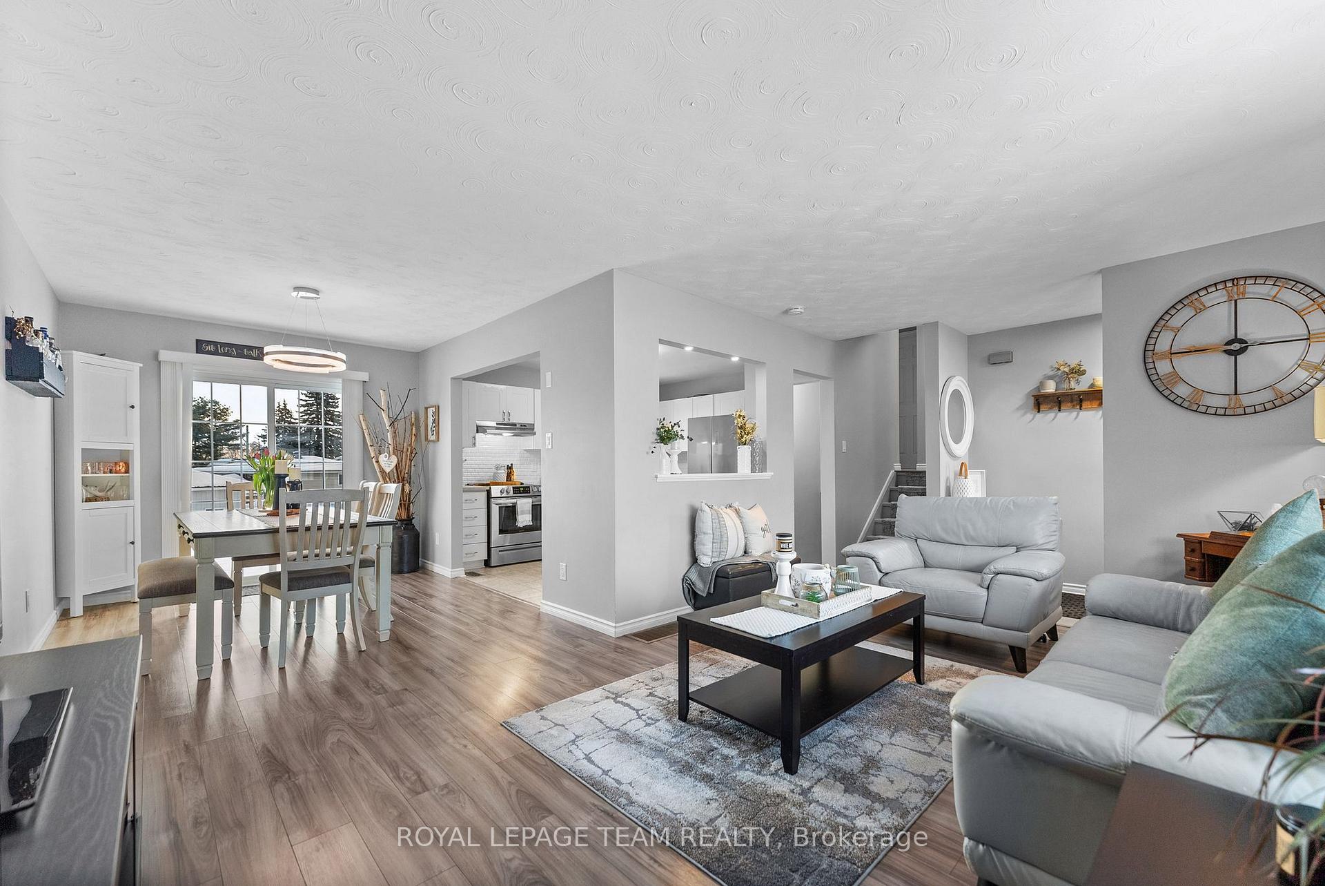 Photo 12 of 69 Erindale Avenue, Renfrew — HOMEH