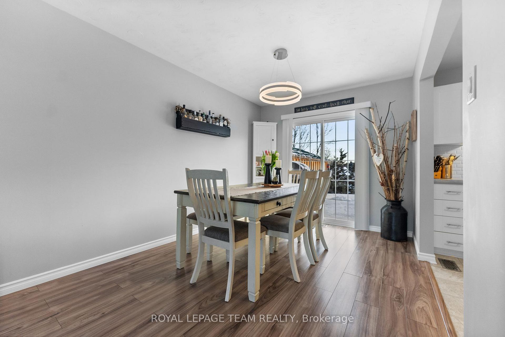 Photo 14 of 69 Erindale Avenue, Renfrew — HOMEH