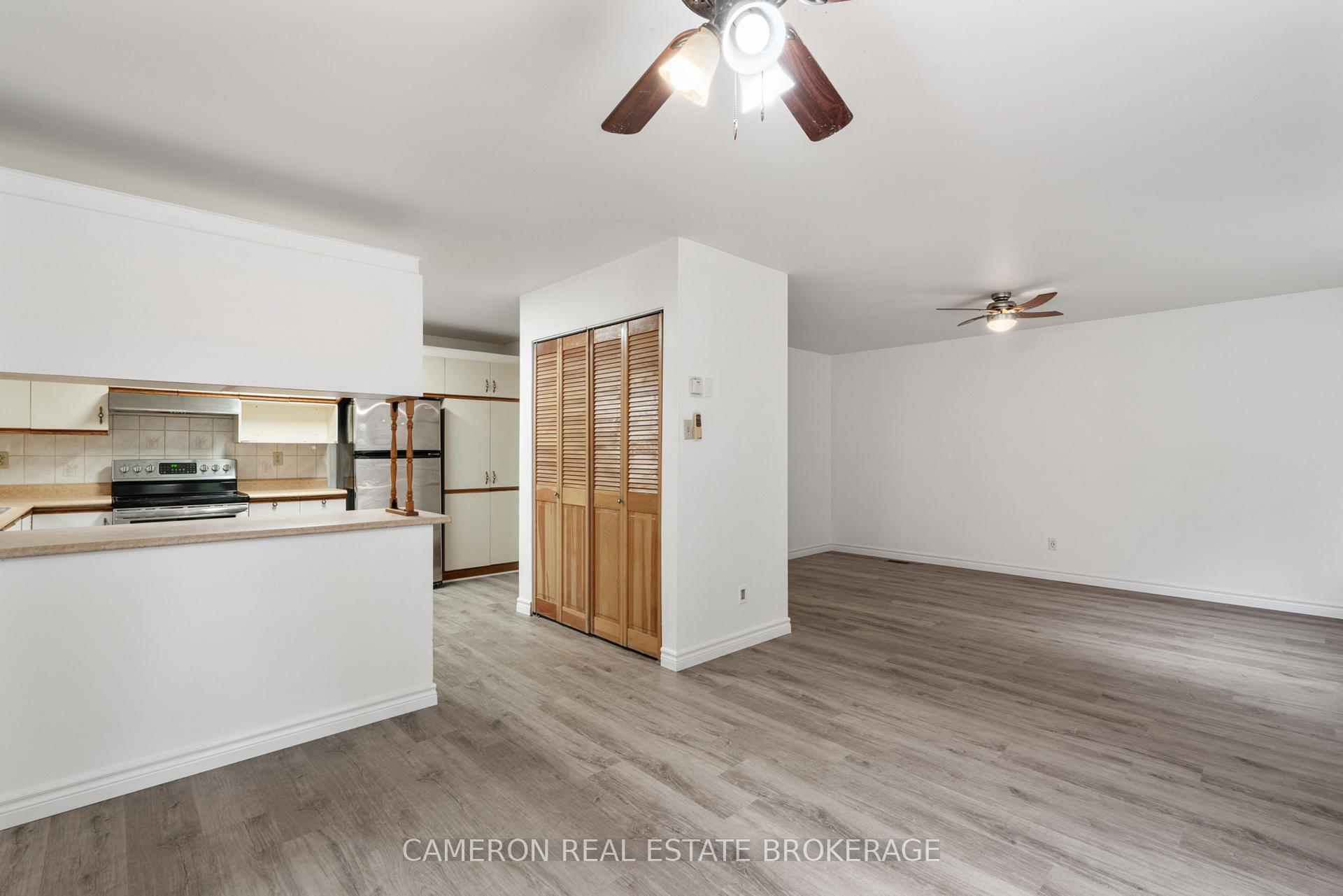 Photo 11 of 8 Head Street, South Glengarry, Lancaster — HOMEH