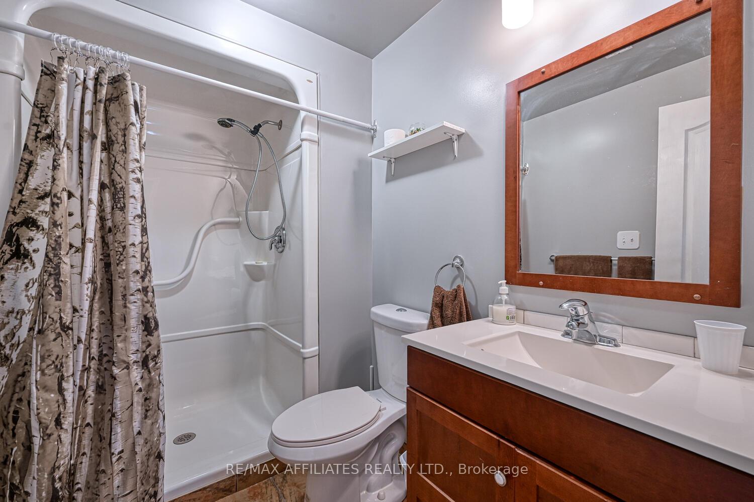 Photo 34 of 107 Merrick Street, Smiths Falls — HOMEH