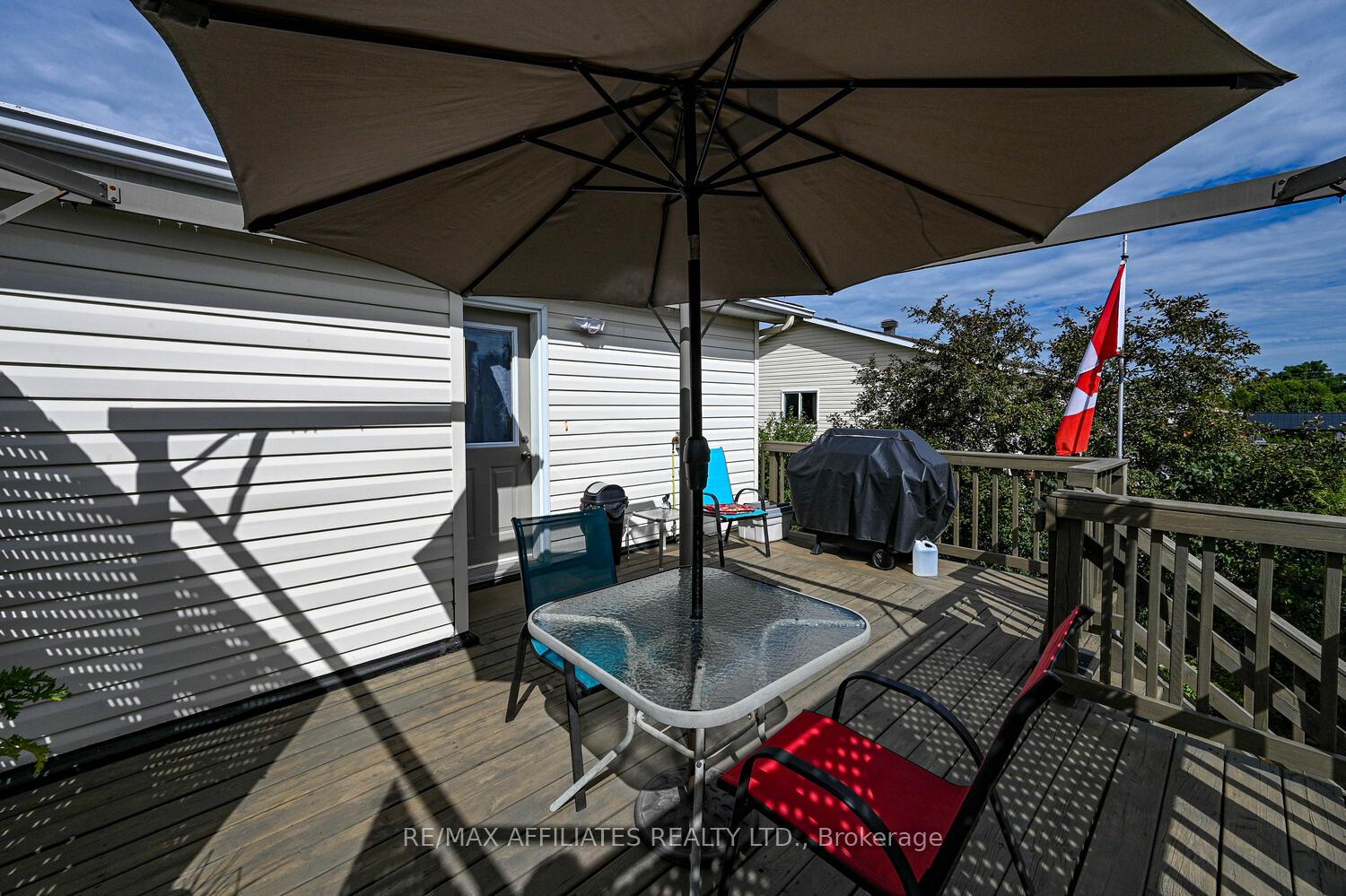 Photo 44 of 107 Merrick Street, Smiths Falls — HOMEH