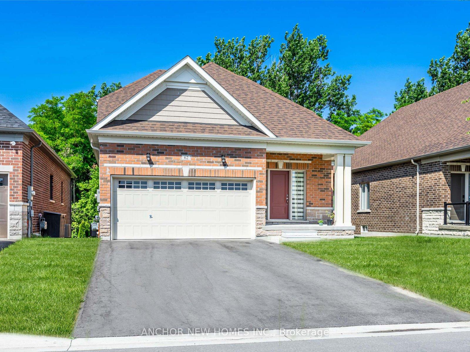 Front of 62 Holtby Court W
