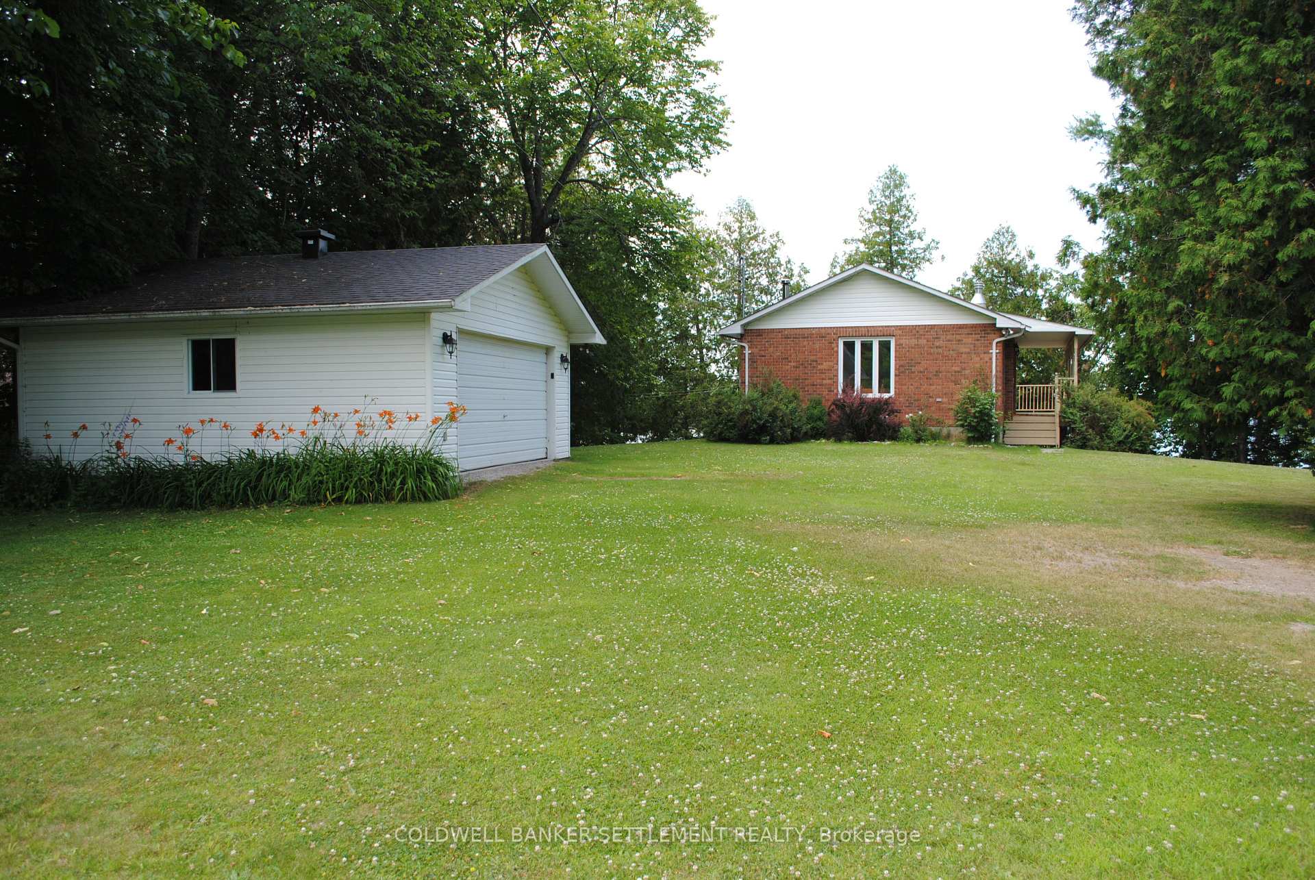 Photo 3 of 64 B7 Road, Rideau Lakes, Rideau Lakes (South Elmsley) Twp — HOMEH