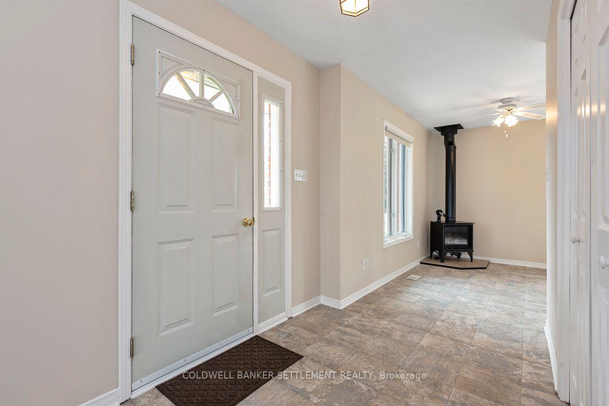 Photo 4 of 64 B7 Road, Rideau Lakes, Rideau Lakes (South Elmsley) Twp — HOMEH