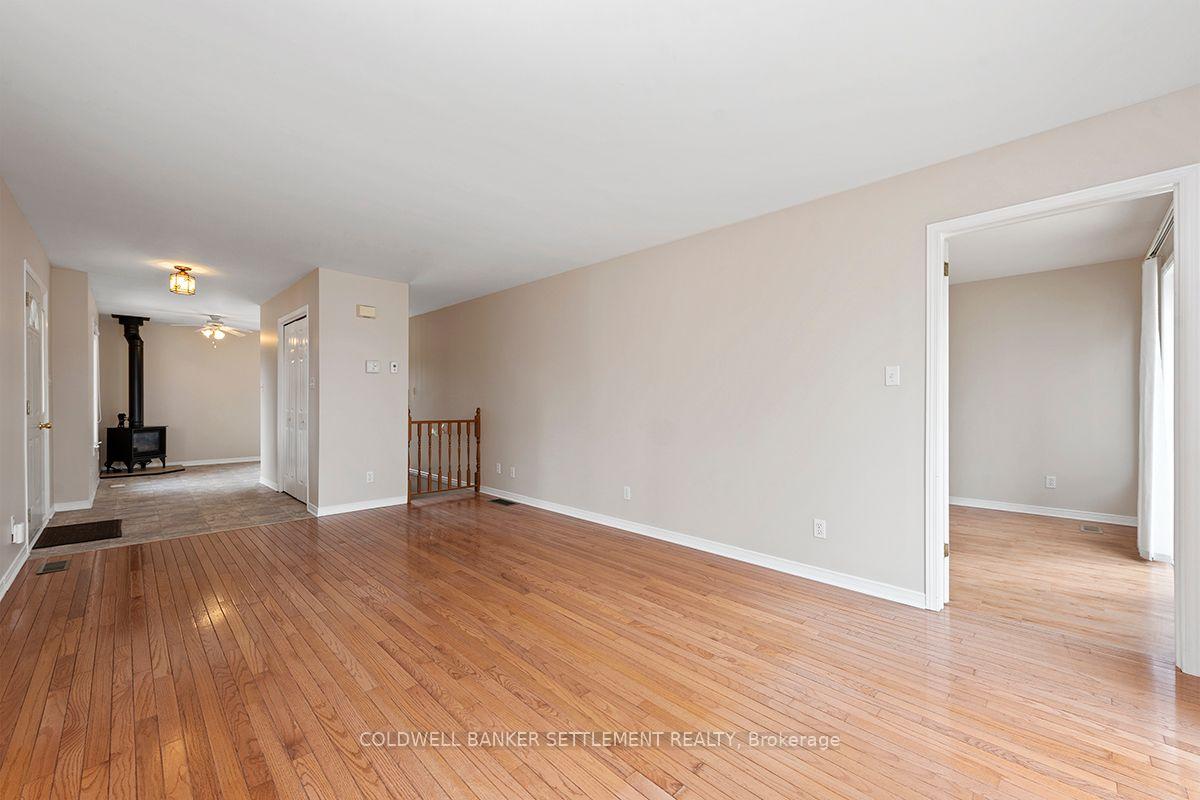 Photo 15 of 64 B7 Road, Rideau Lakes, Rideau Lakes (South Elmsley) Twp — HOMEH