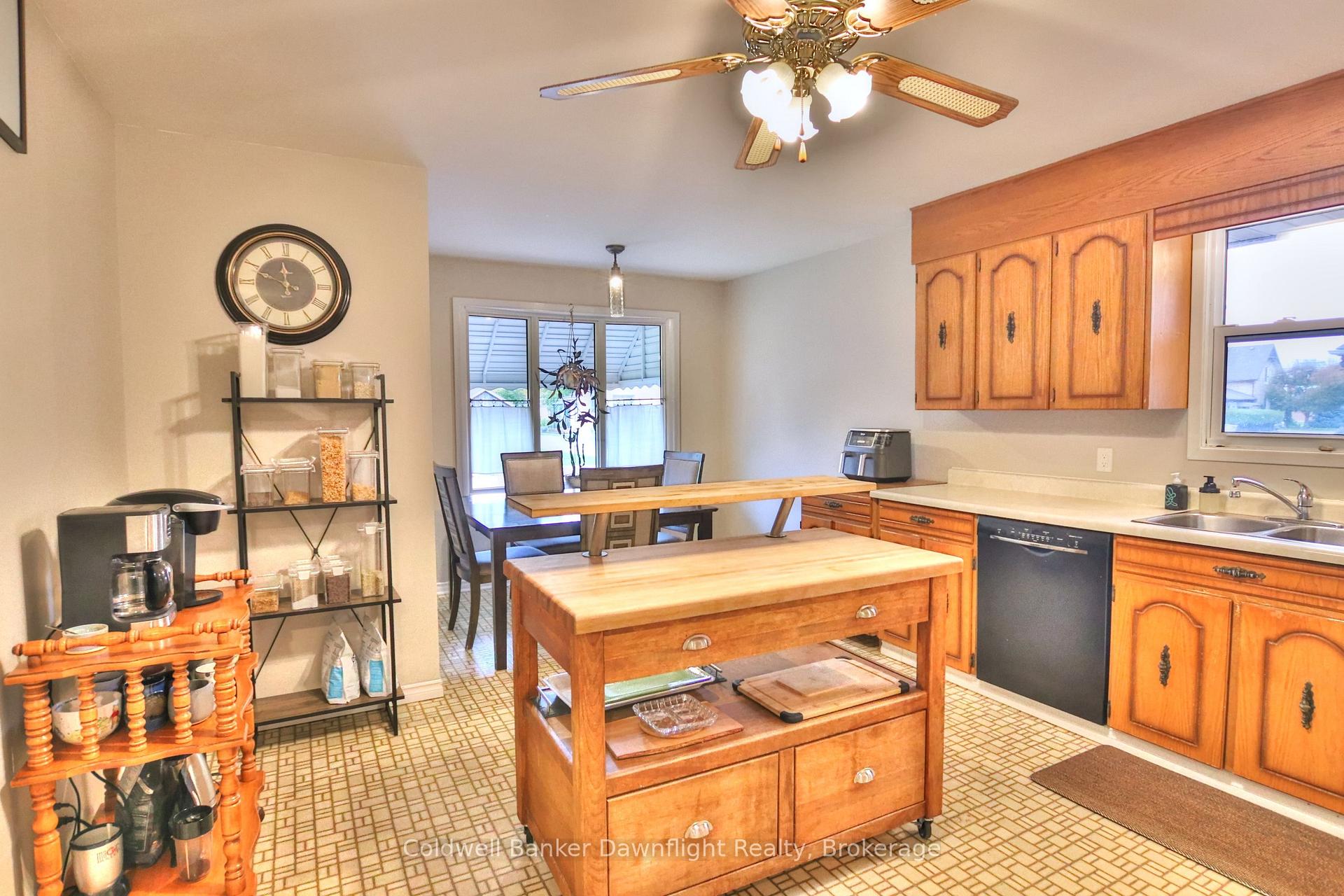 Photo 4 of 516 Andrew Street, South Huron, Exeter — HOMEH
