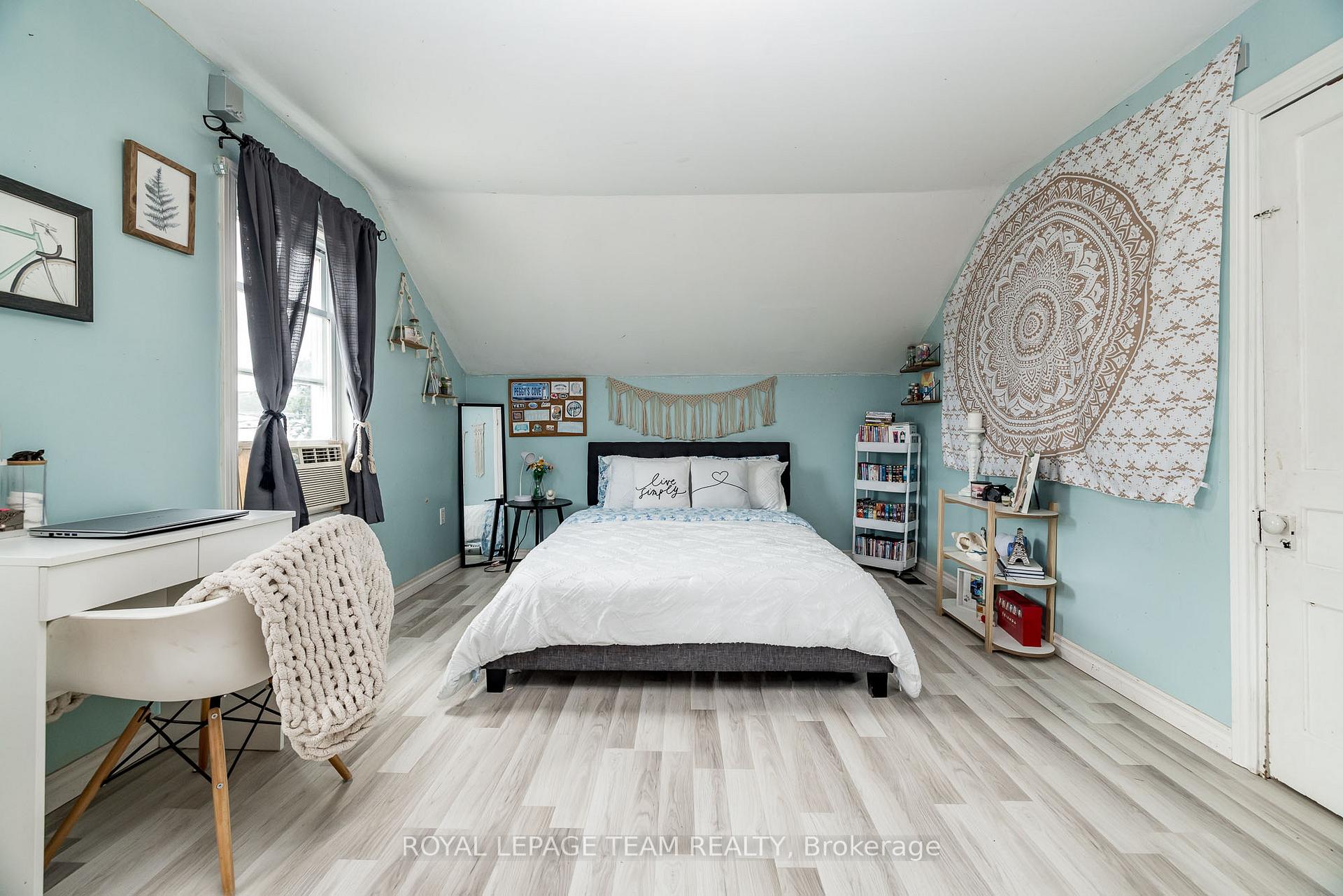 Photo 25 of 14 River Street, Smiths Falls — HOMEH