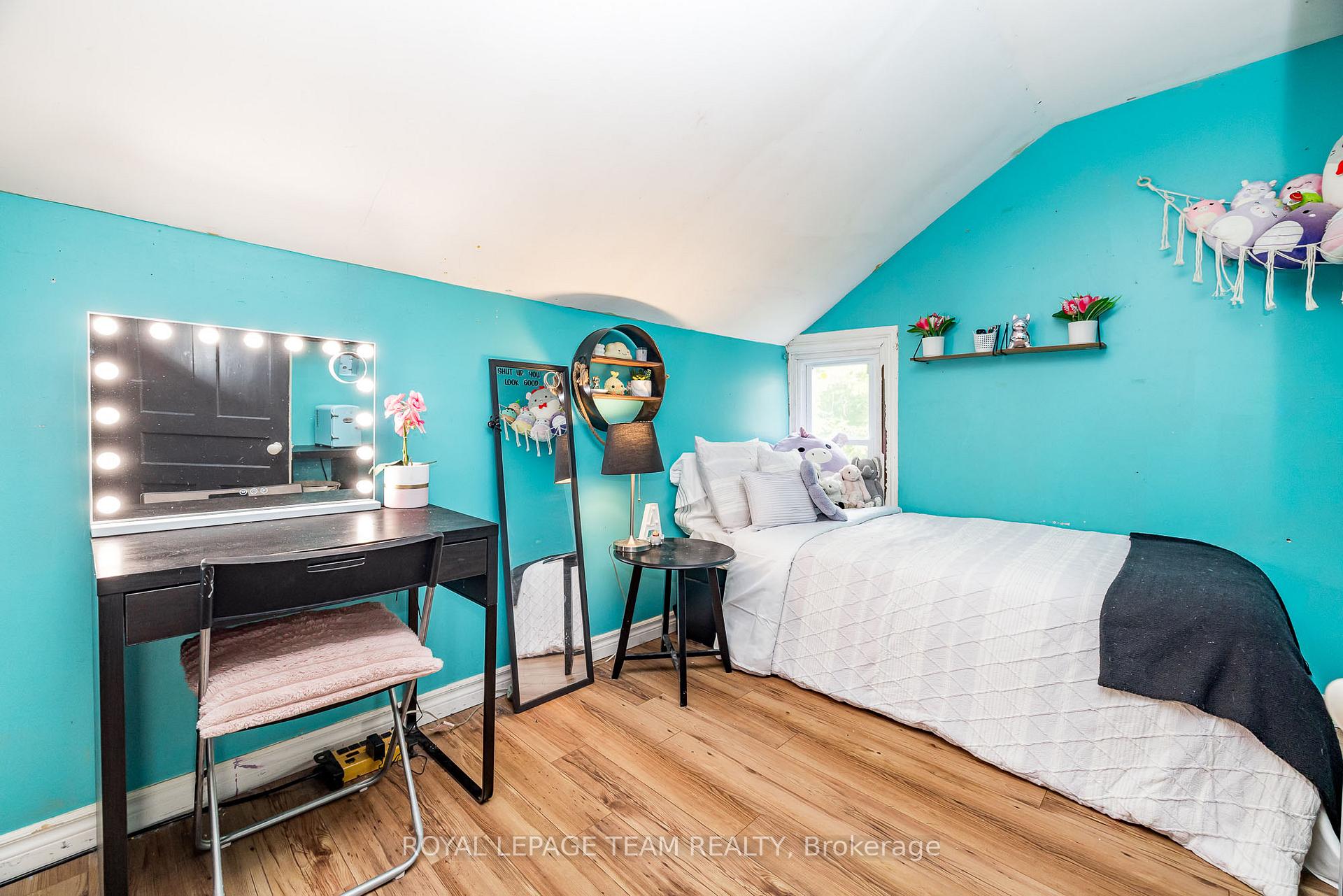 Photo 37 of 14 River Street, Smiths Falls — HOMEH