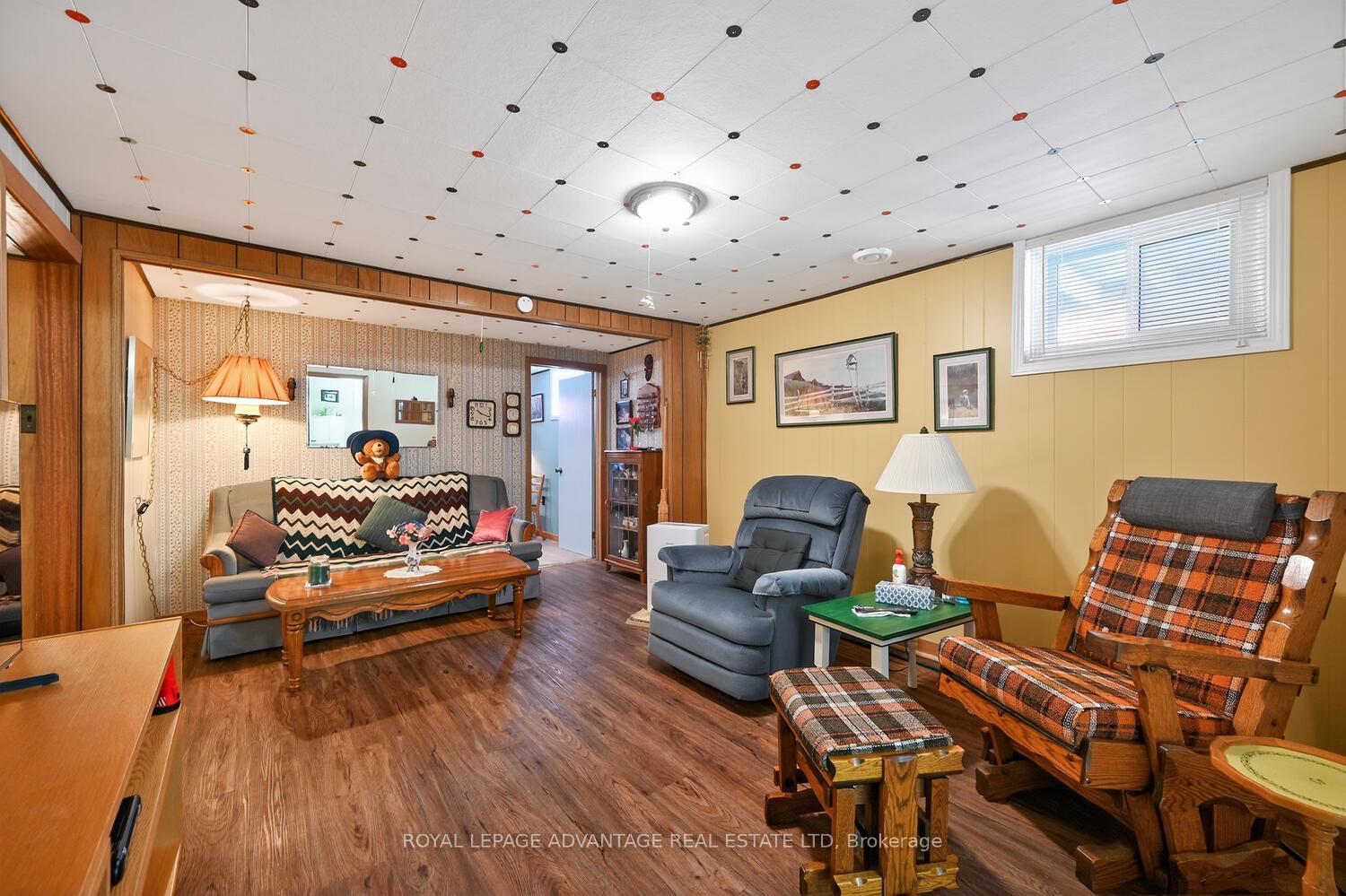 Photo 29 of 245 Allan Street, Smiths Falls — HOMEH