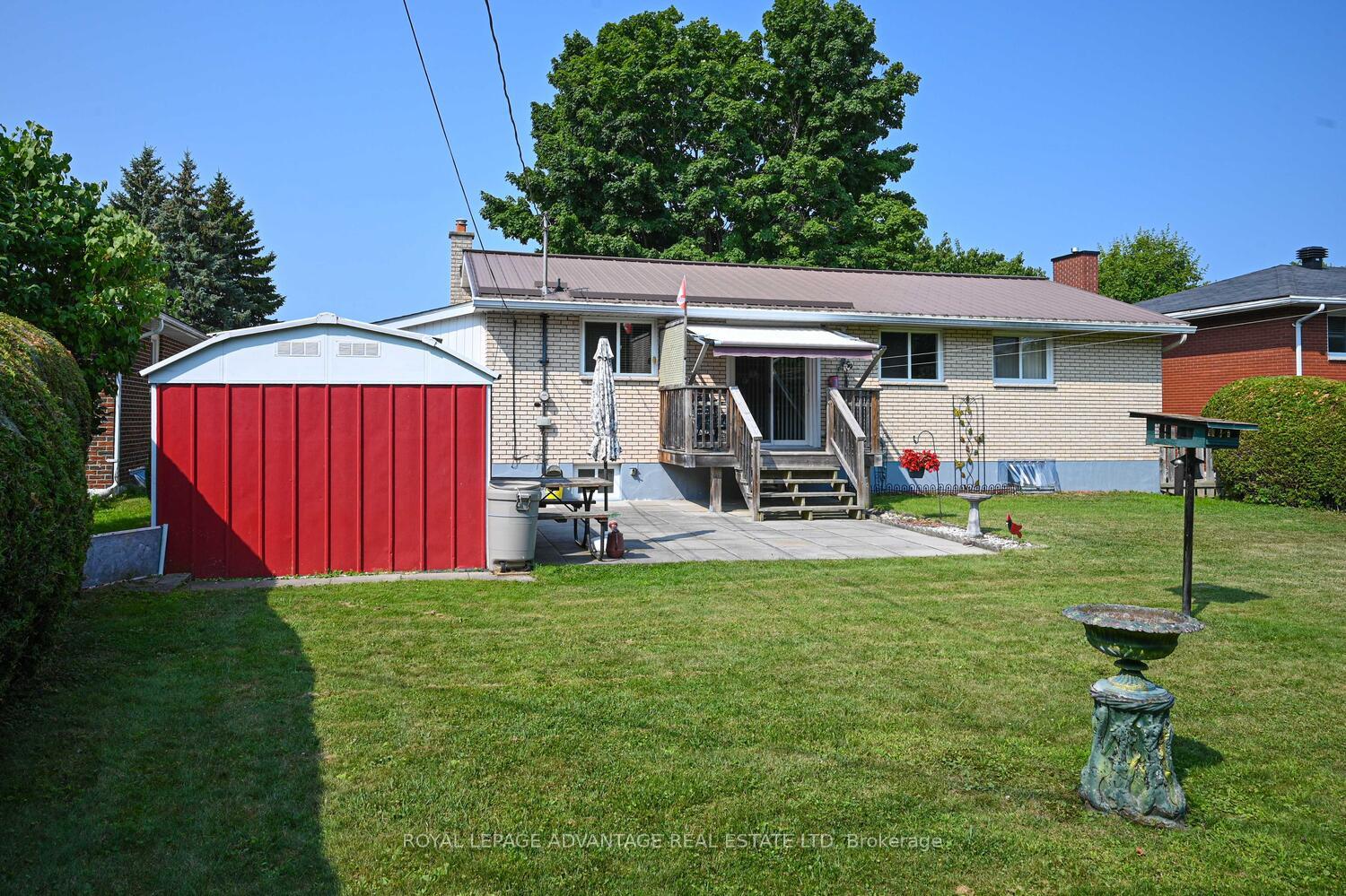 Photo 47 of 245 Allan Street, Smiths Falls — HOMEH