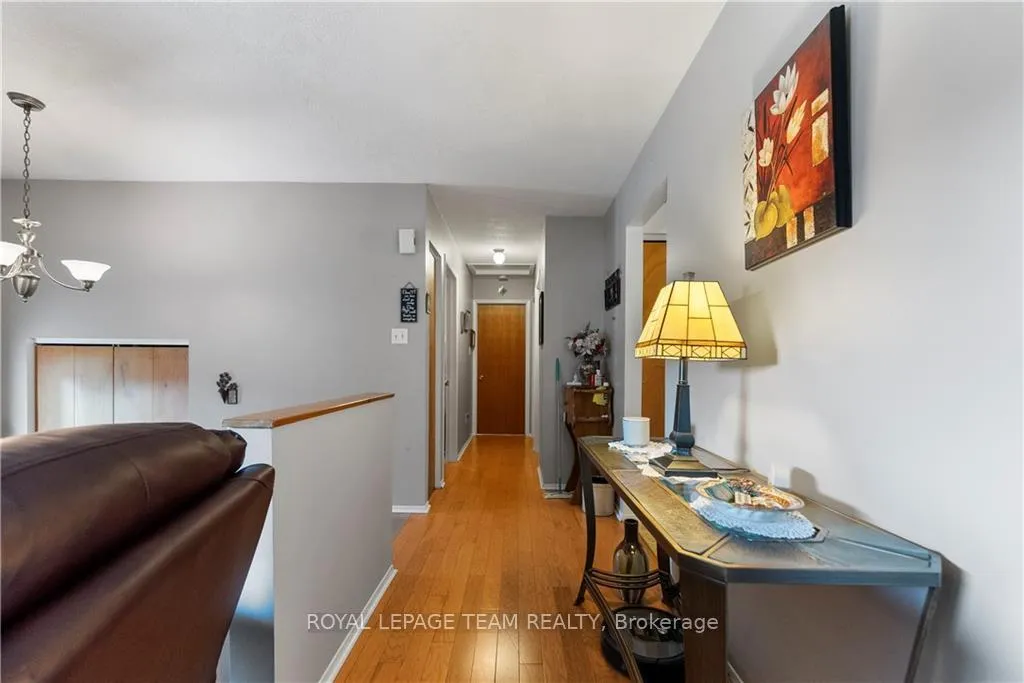 Photo 15 of 99 Ivy Avenue, Renfrew — HOMEH