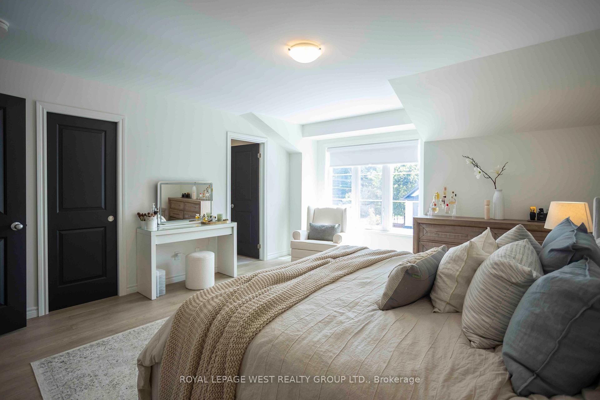 Photo 10 of 15 Shand Lane, Scugog, Port Perry — HOMEH