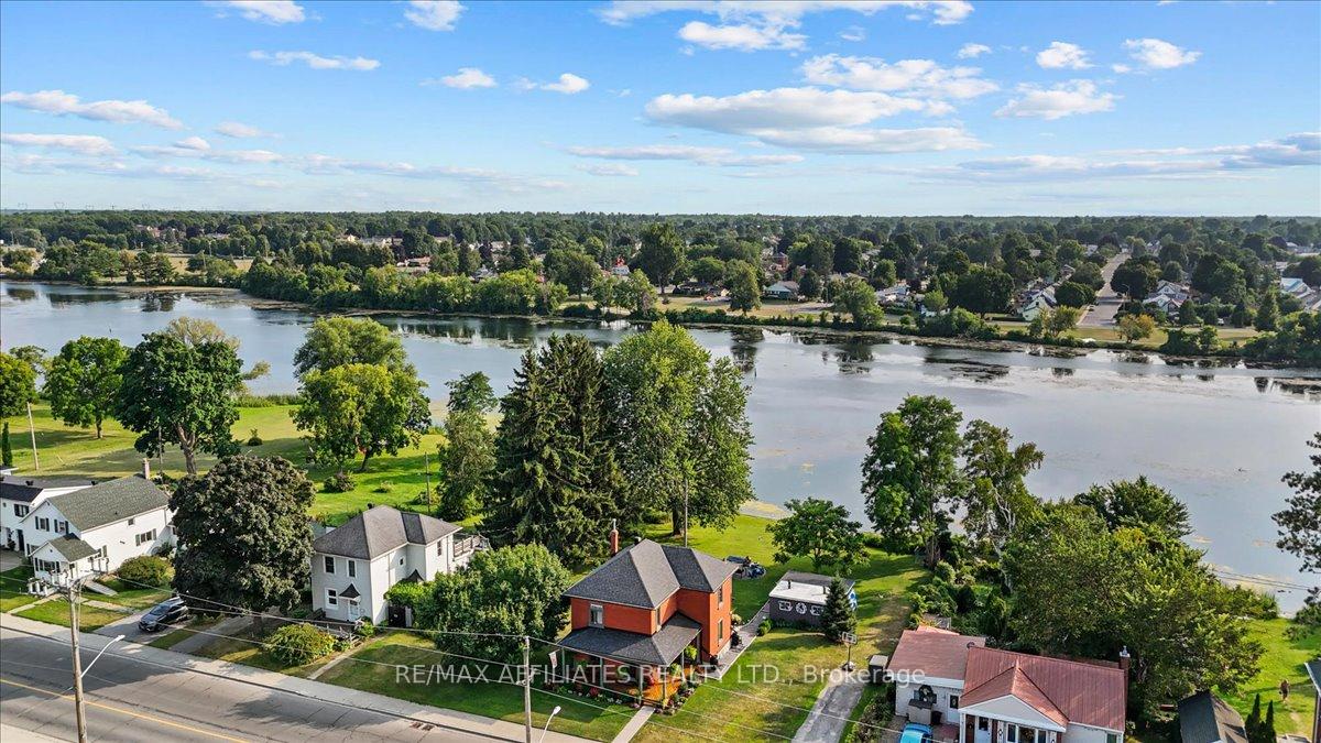 Photo 30 of 30 Queen Street, Smiths Falls — HOMEH
