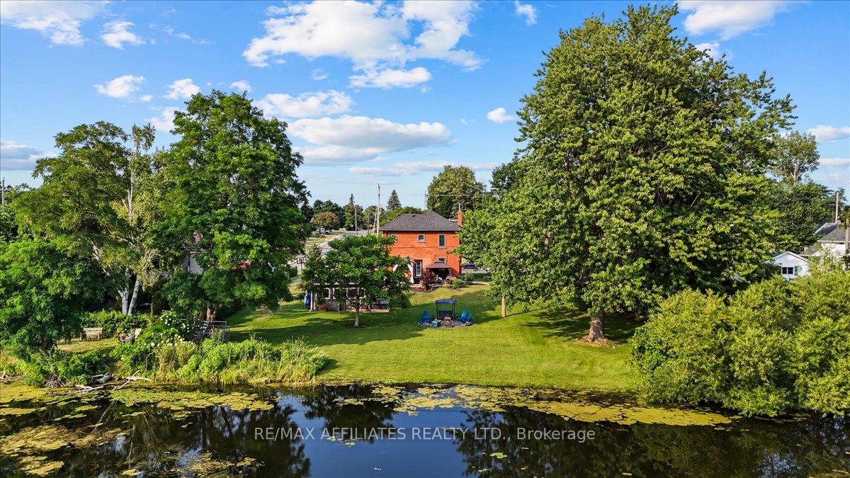 Photo 36 of 30 Queen Street, Smiths Falls — HOMEH