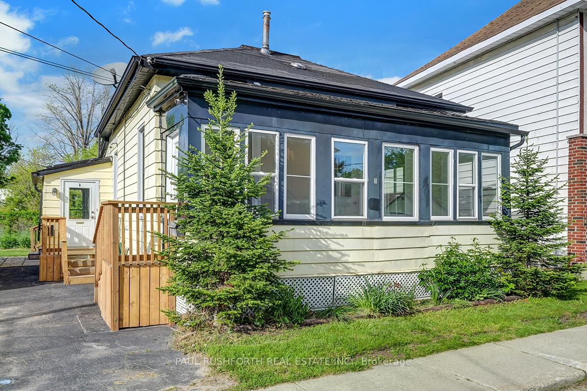 Photo 1 of 1 Winnifred Street S, Smiths Falls — HOMEH