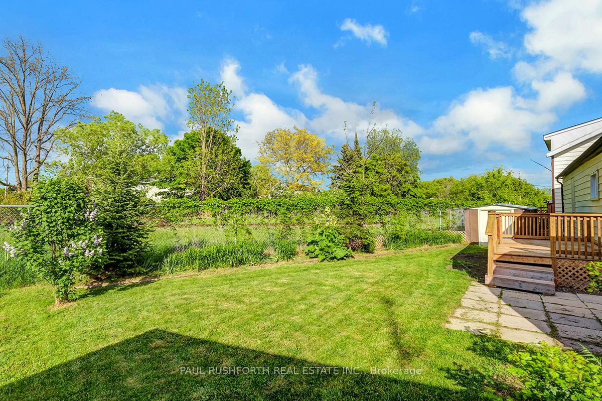Photo 18 of 1 Winnifred Street S, Smiths Falls — HOMEH