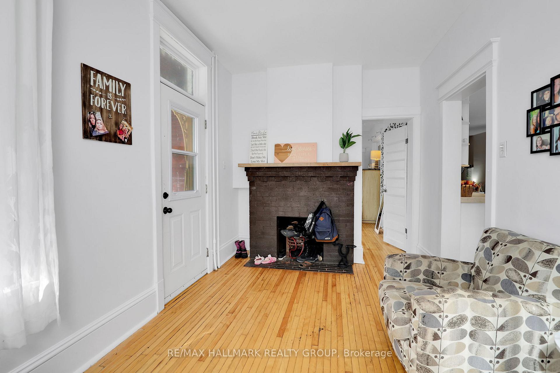 Photo 13 of 11 Glen Avenue, Smiths Falls — HOMEH