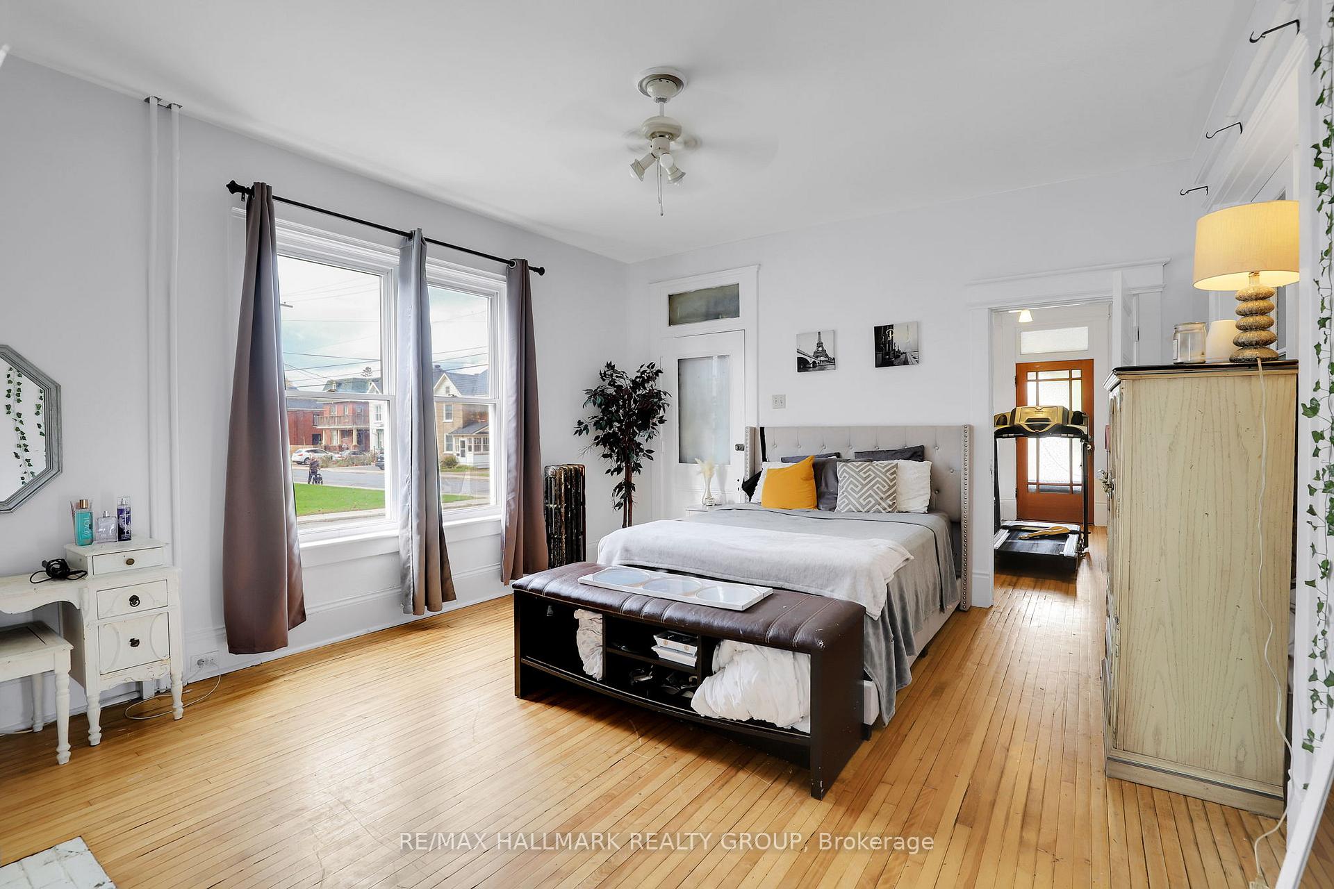 Photo 14 of 11 Glen Avenue, Smiths Falls — HOMEH