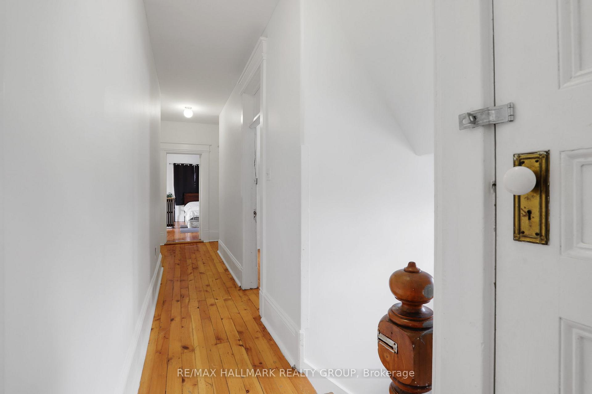 Photo 17 of 11 Glen Avenue, Smiths Falls — HOMEH
