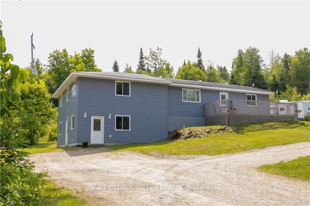 Photo 1 of 25805 Highway 60, South Algonquin — HOMEH