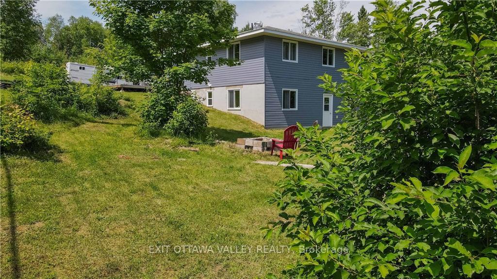 Photo 14 of 25805 Highway 60, South Algonquin — HOMEH