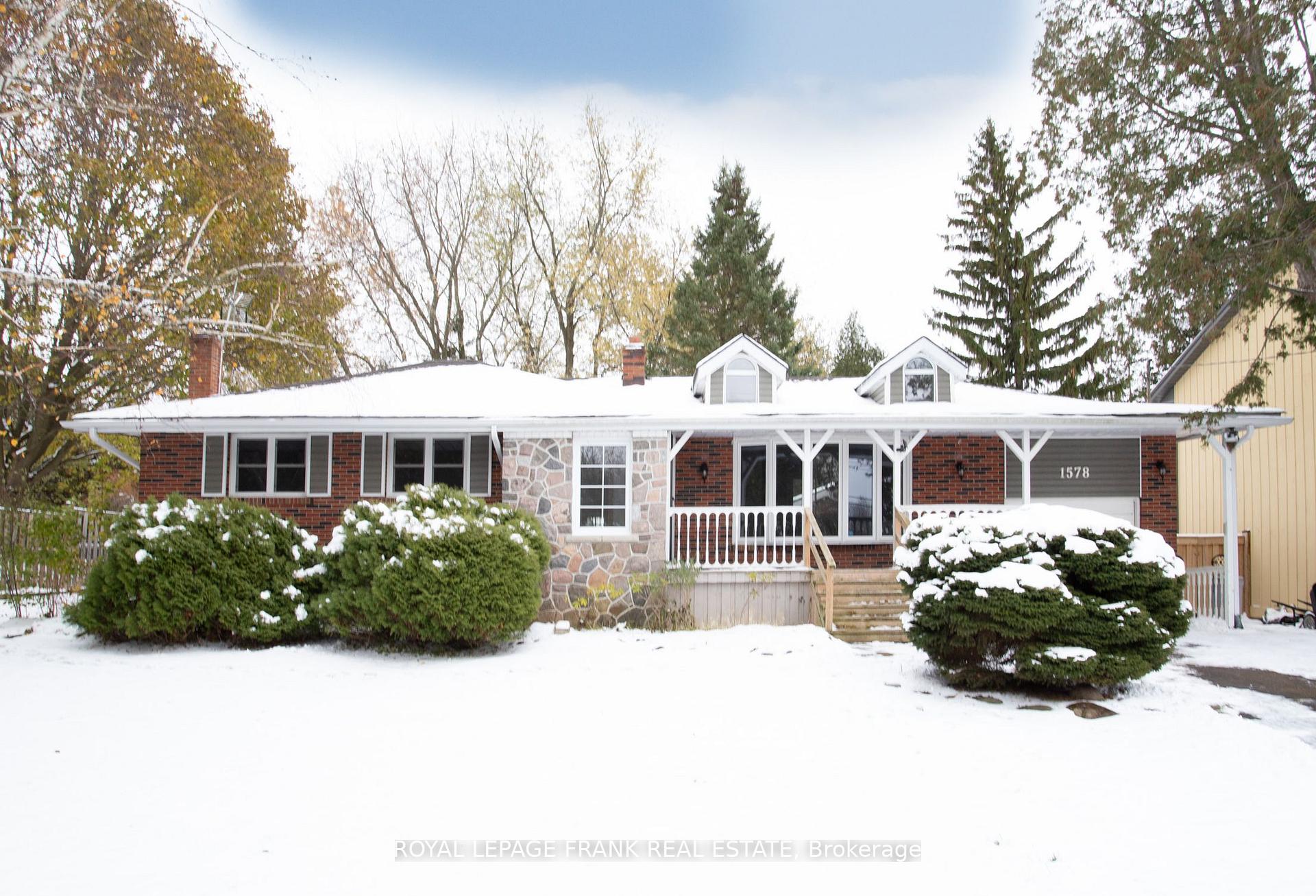 Photo 2 of 1578 King Street, Scugog, Port Perry — HOMEH