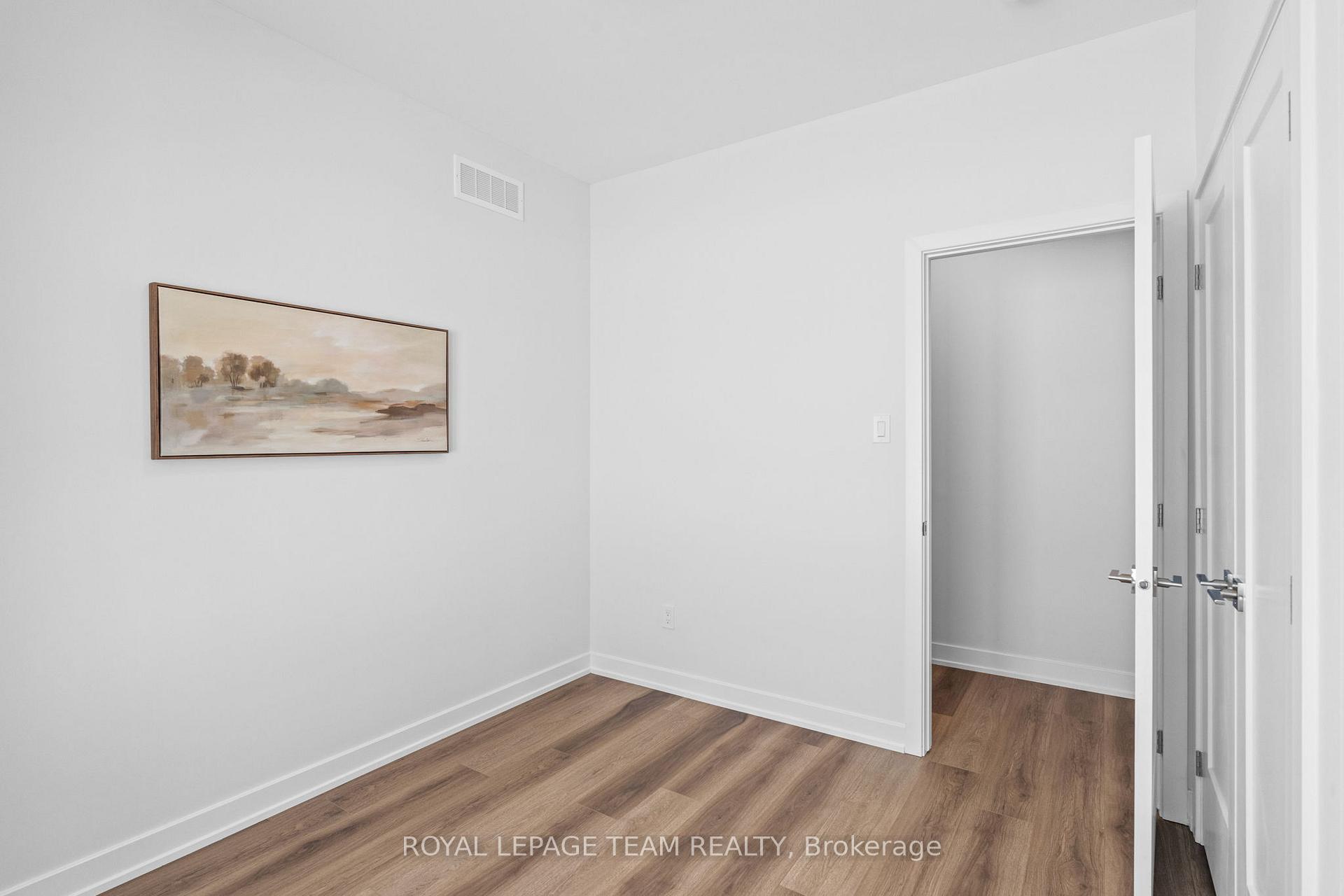 Photo 25 of 293 Wood Avenue, Smiths Falls — HOMEH