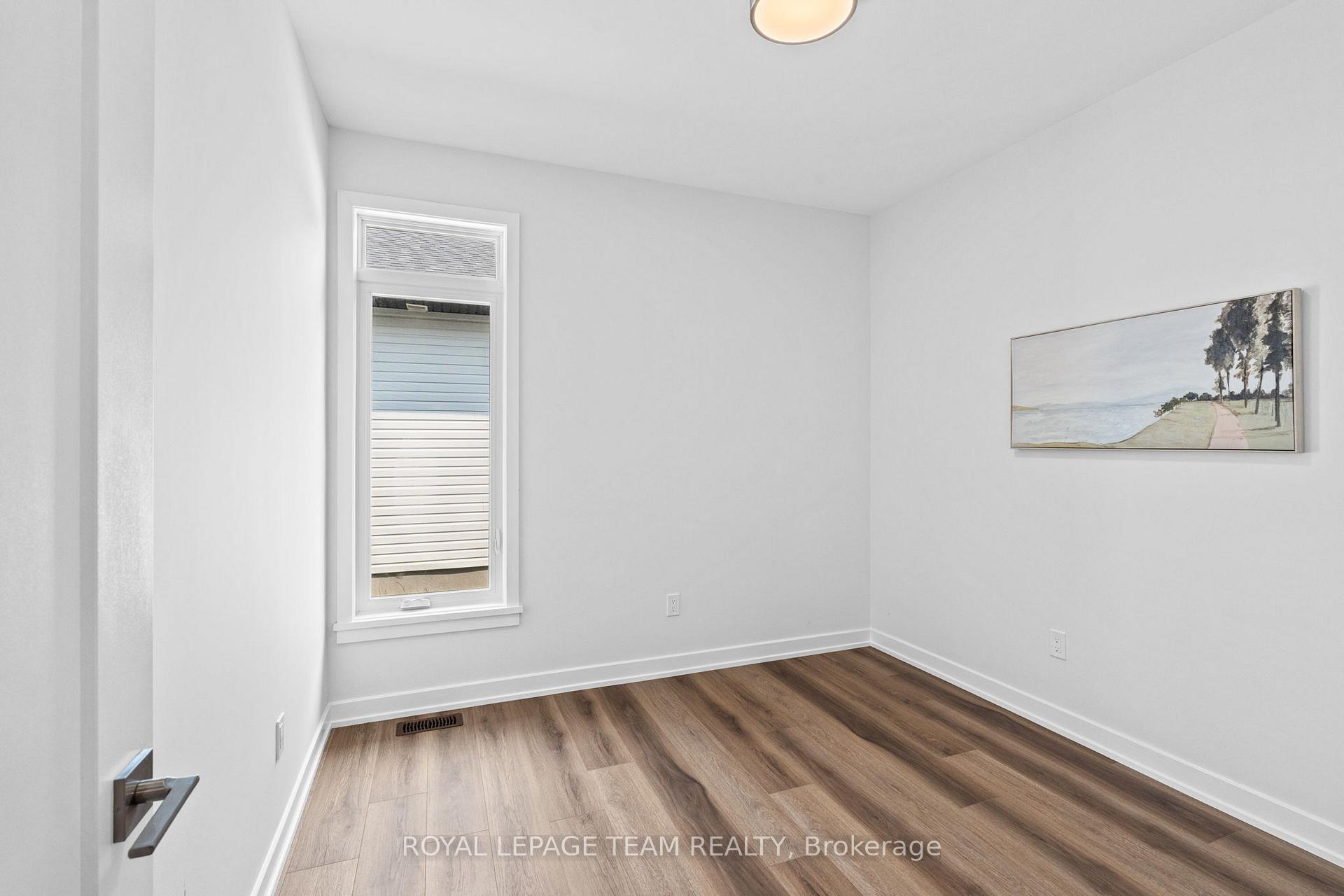 Photo 26 of 293 Wood Avenue, Smiths Falls — HOMEH