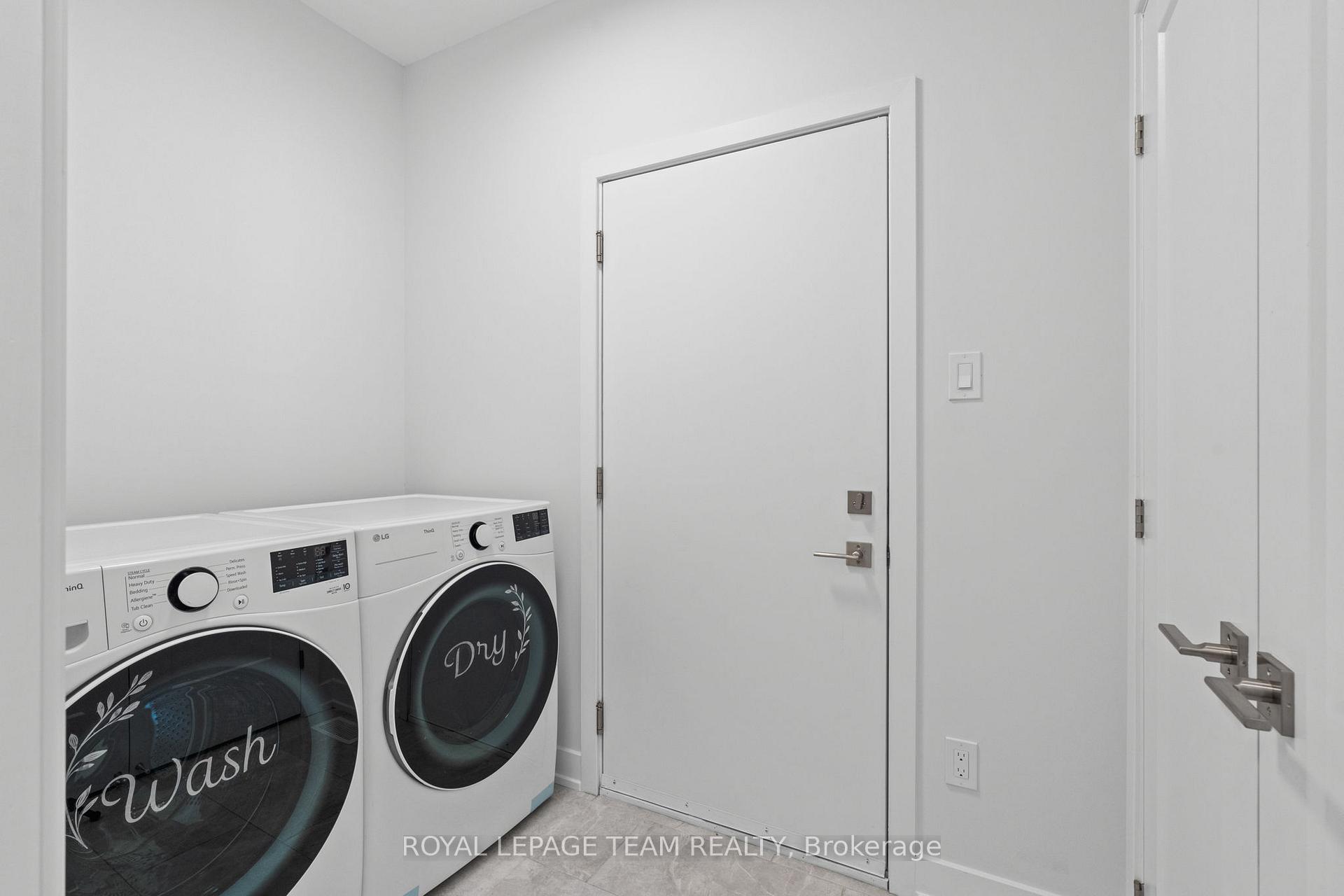 Photo 31 of 293 Wood Avenue, Smiths Falls — HOMEH