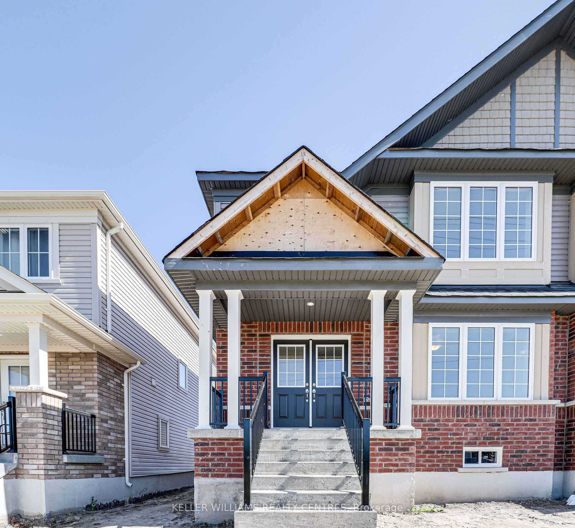 Photo 2 of Unit Upper, 108 Clark Street, Shelburne — HOMEH