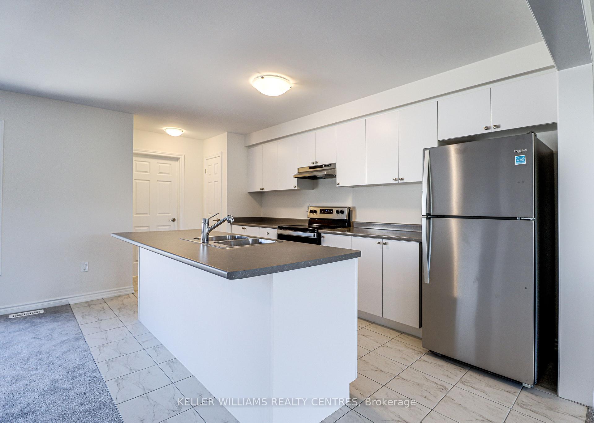 Photo 6 of Unit Upper, 108 Clark Street, Shelburne — HOMEH