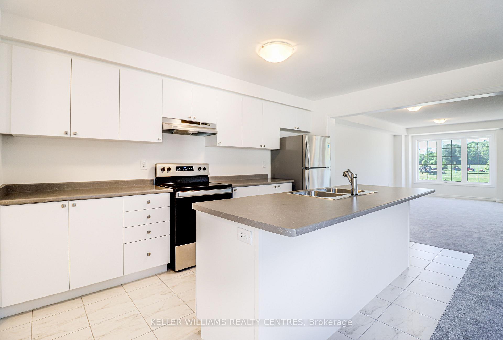 Photo 7 of Unit Upper, 108 Clark Street, Shelburne — HOMEH