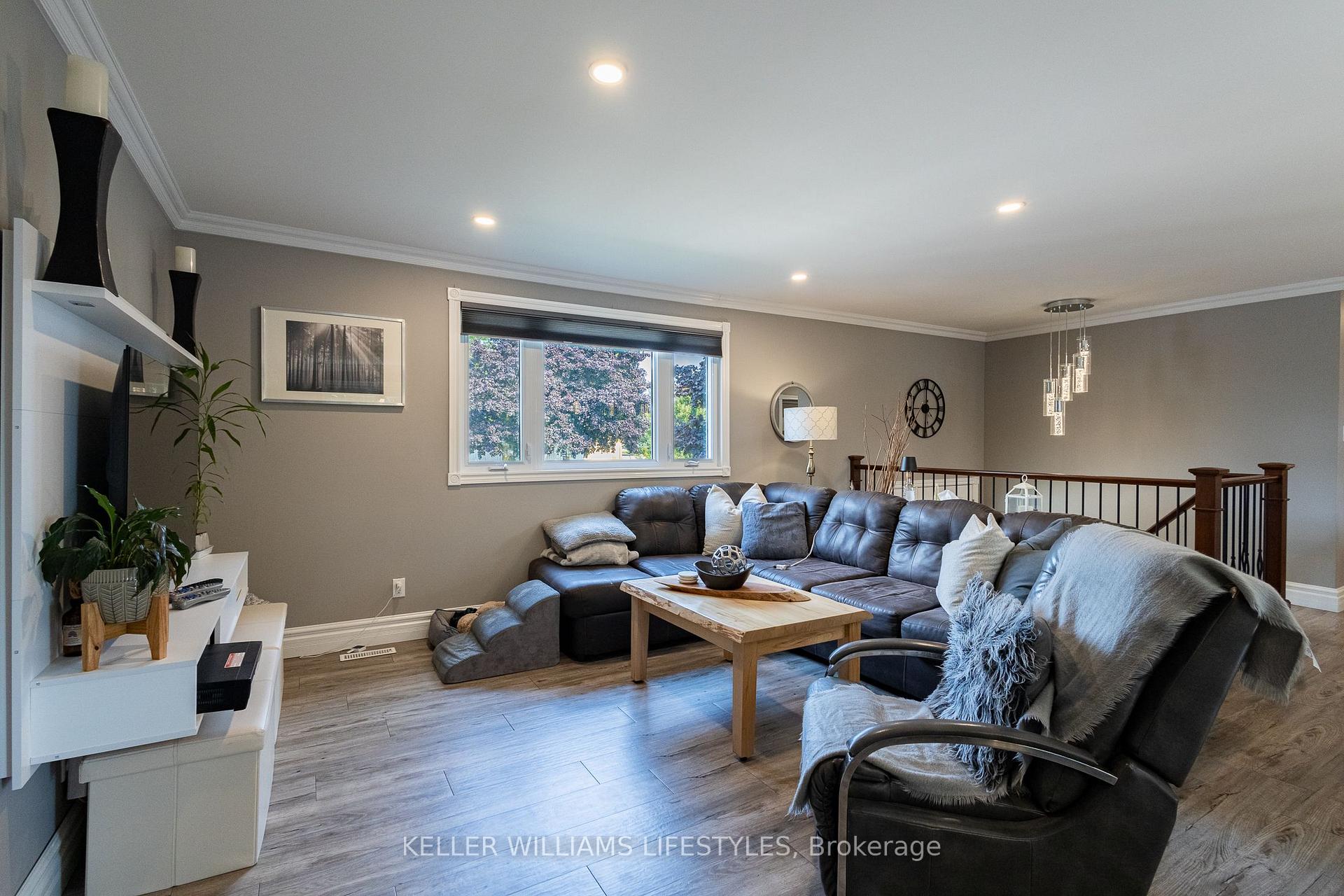 Photo 7 of 351 Motz Boulevard, South Huron, Exeter — HOMEH