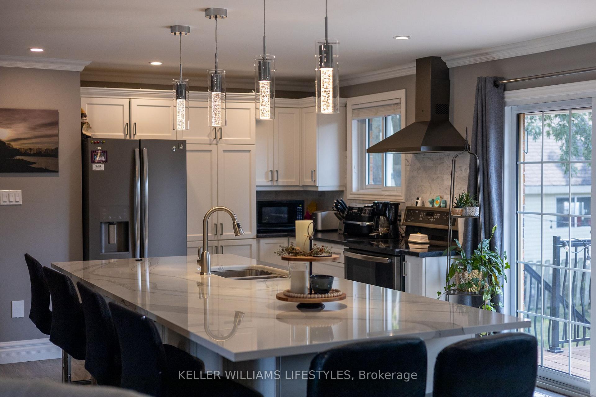 Photo 9 of 351 Motz Boulevard, South Huron, Exeter — HOMEH