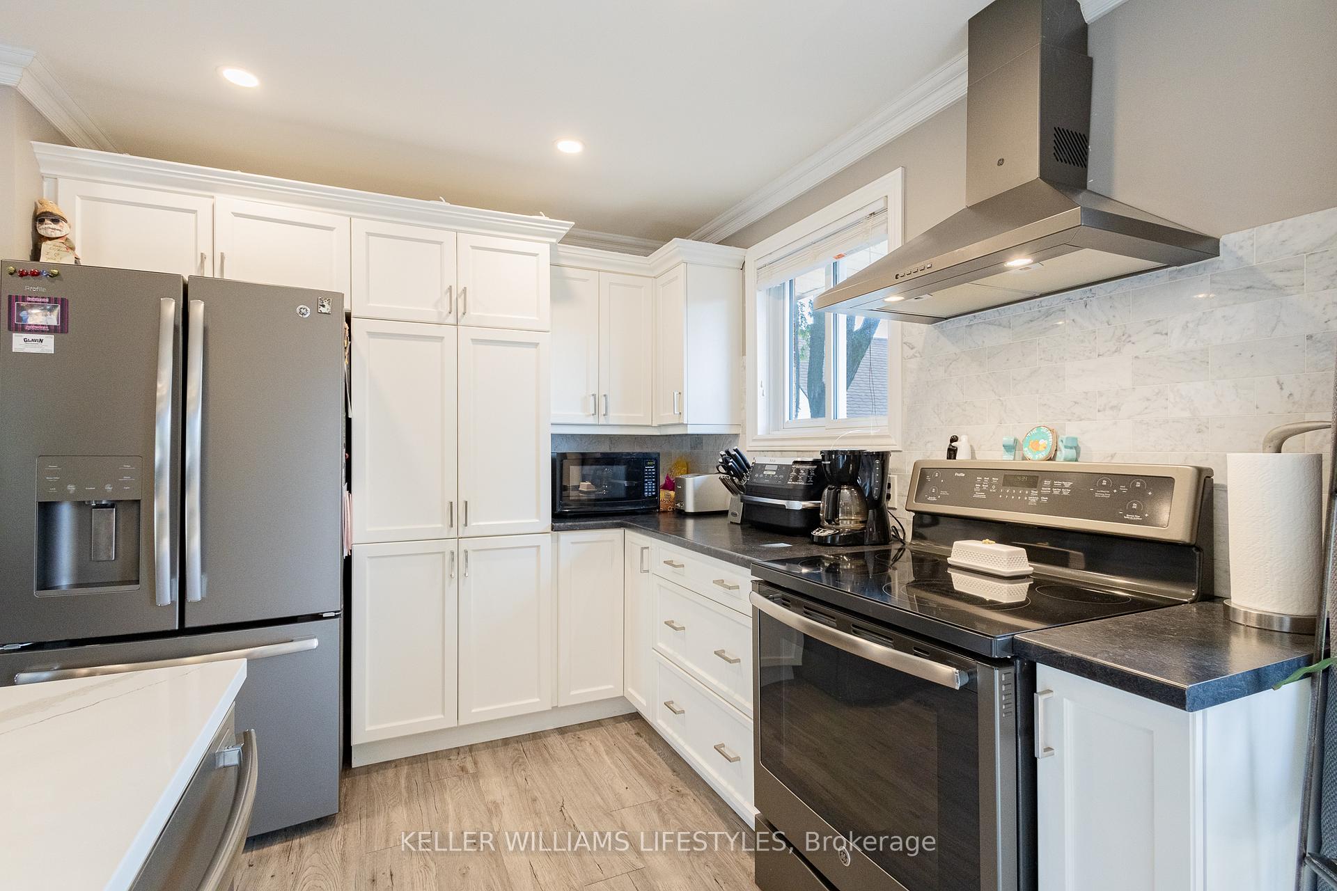 Photo 11 of 351 Motz Boulevard, South Huron, Exeter — HOMEH