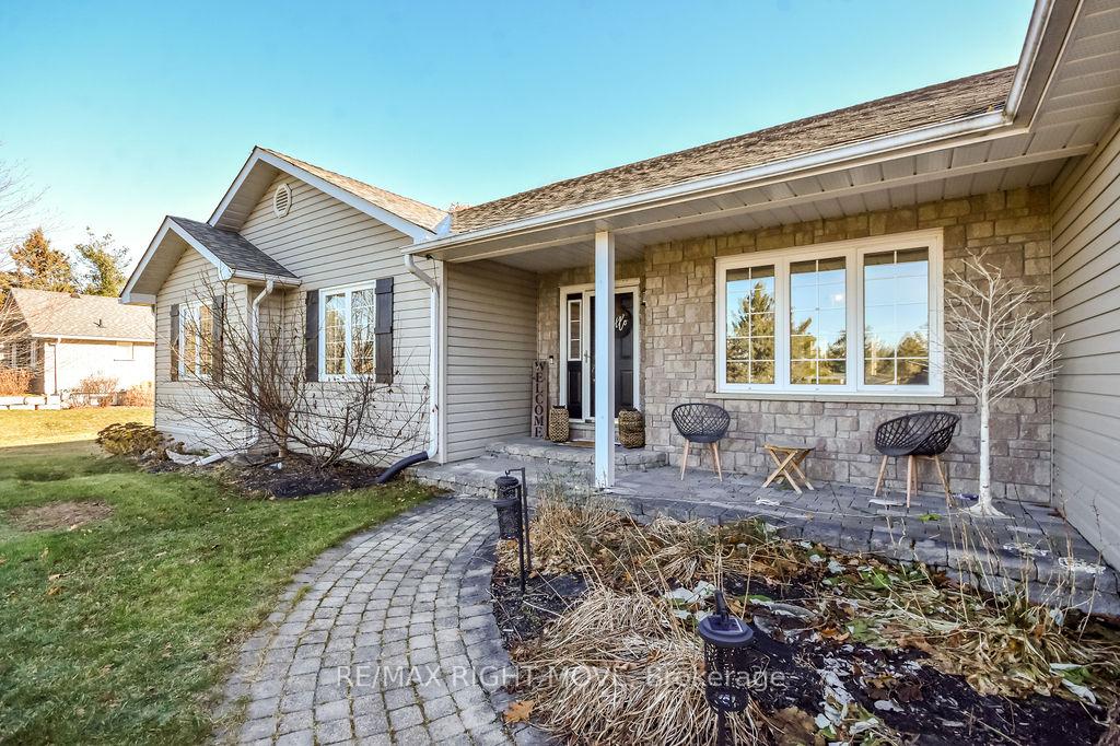 Photo 3 of 2027 Millwood Road, Severn, Marchmont — HOMEH