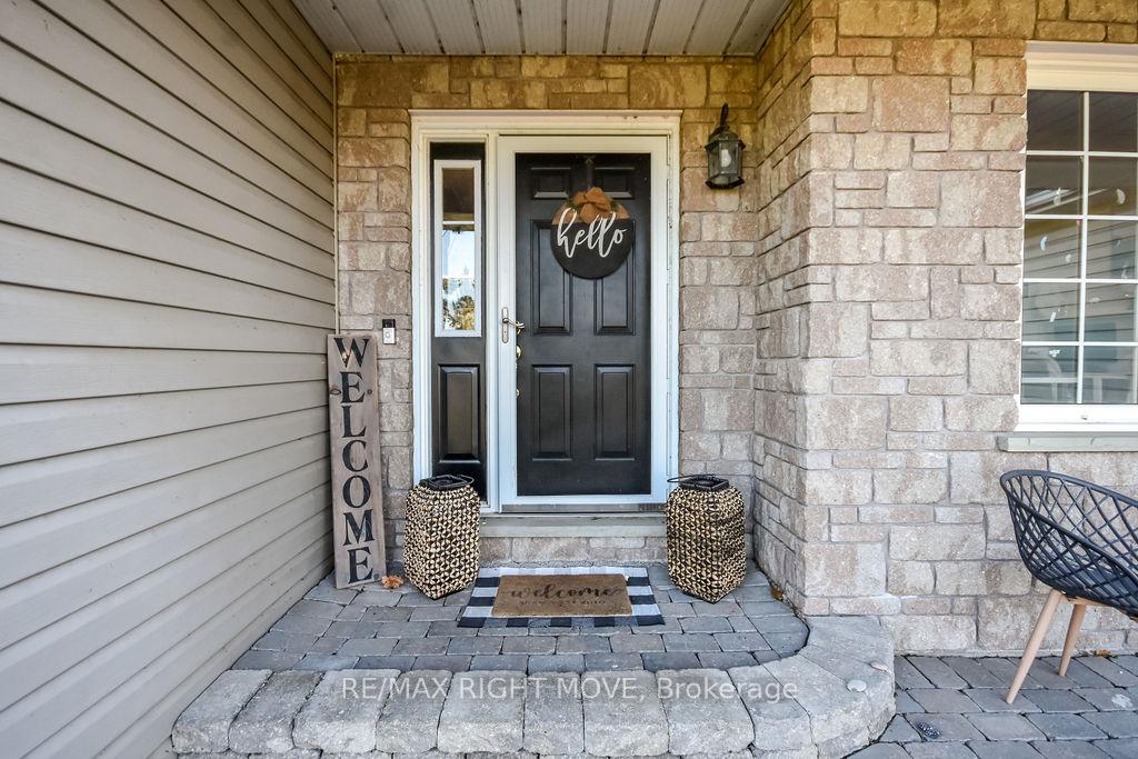 Photo 4 of 2027 Millwood Road, Severn, Marchmont — HOMEH