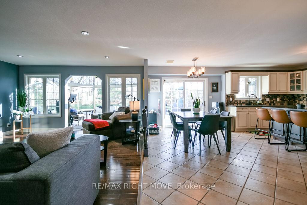 Photo 8 of 2027 Millwood Road, Severn, Marchmont — HOMEH