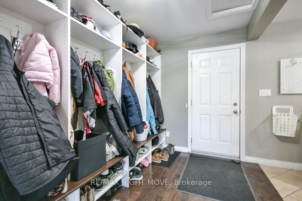 Photo 17 of 2027 Millwood Road, Severn, Marchmont — HOMEH