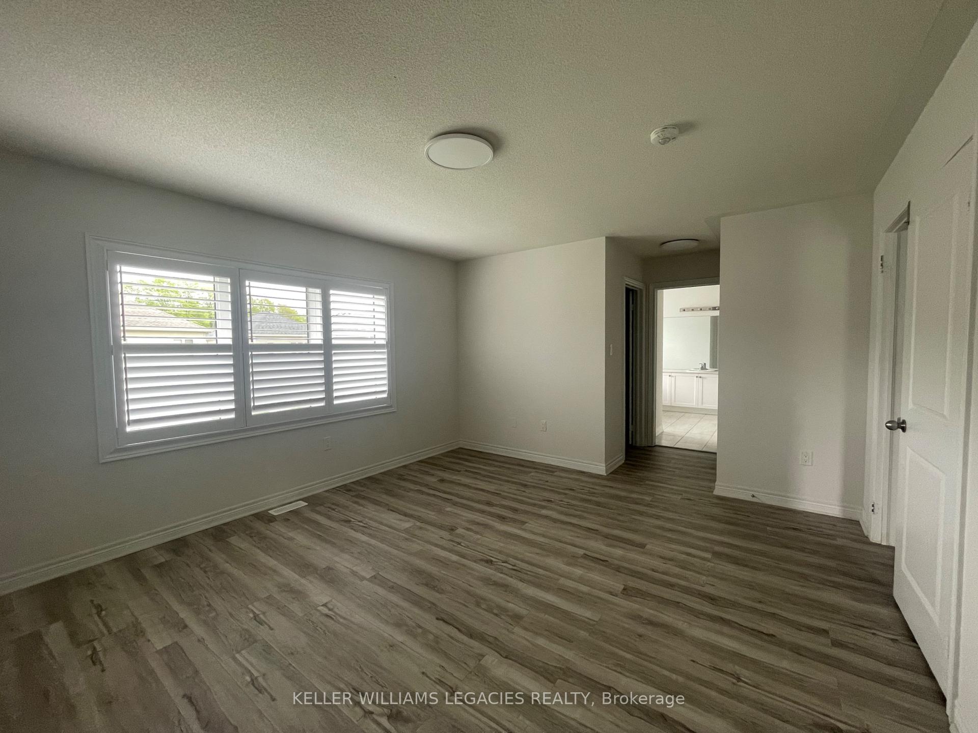 Photo 15 of 411 Black Cherry Crescent, Shelburne — HOMEH