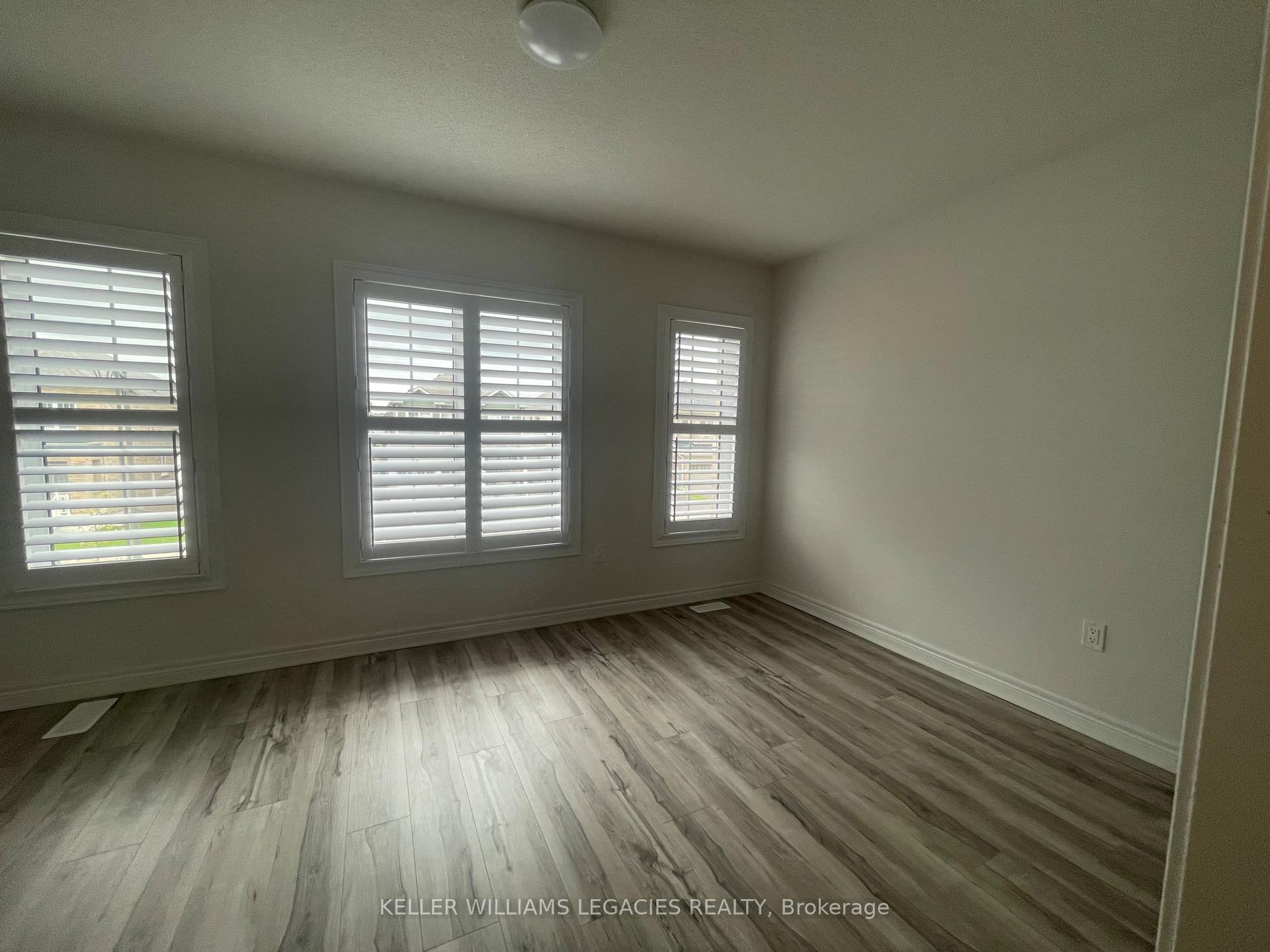 Photo 24 of 411 Black Cherry Crescent, Shelburne — HOMEH