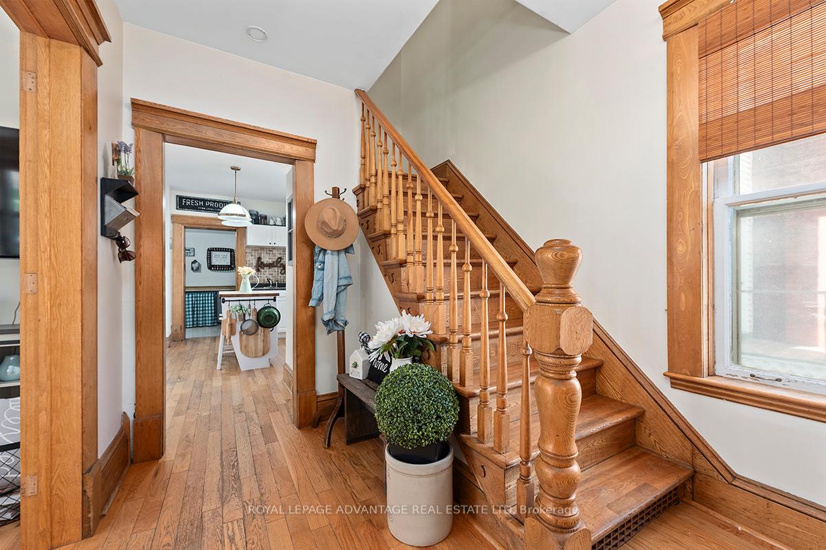 Photo 23 of 6 Foster Avenue, Smiths Falls — HOMEH