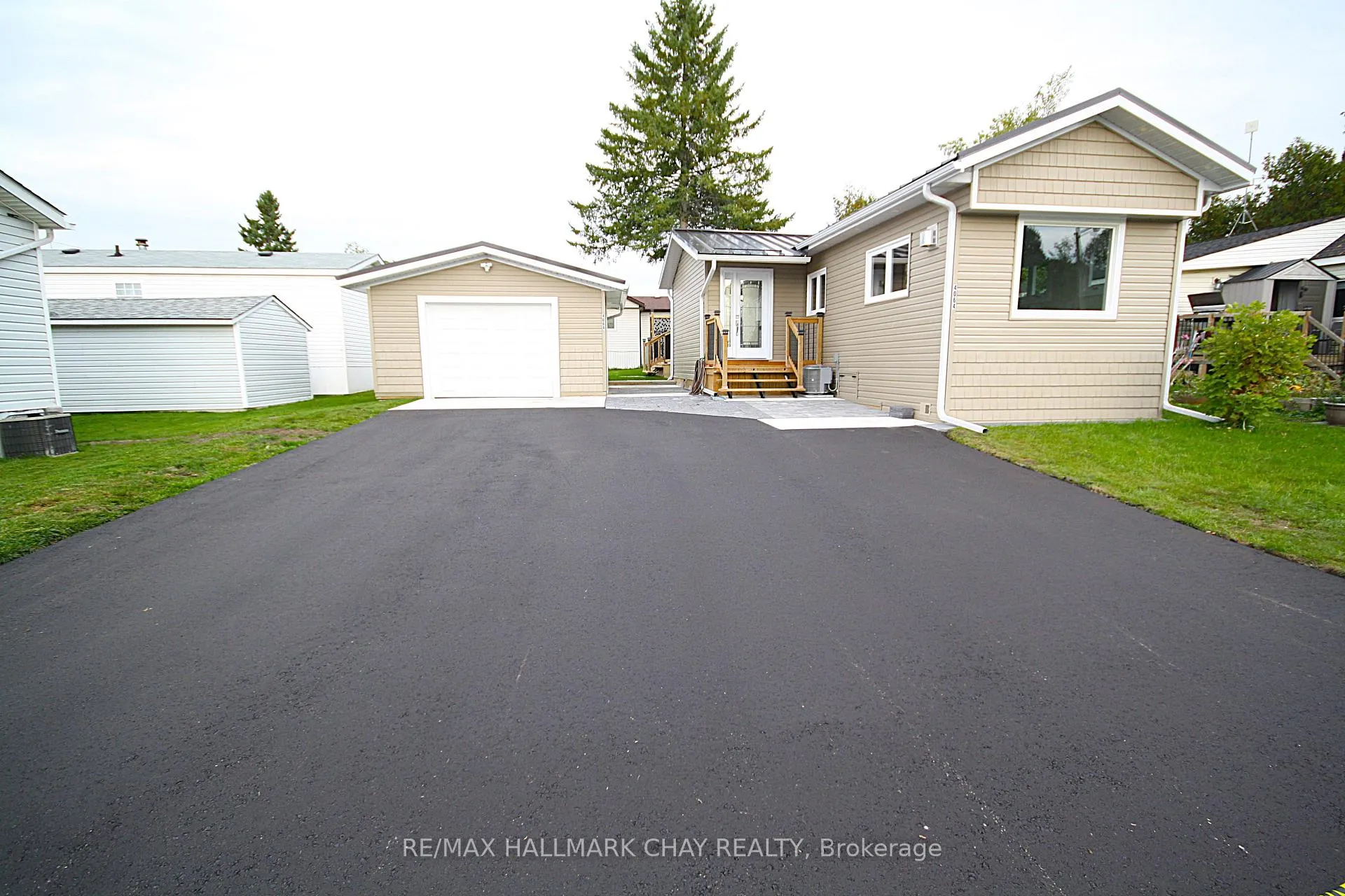 Photo 6 of 4064 Ash Crescent, Severn, Rural Severn — HOMEH
